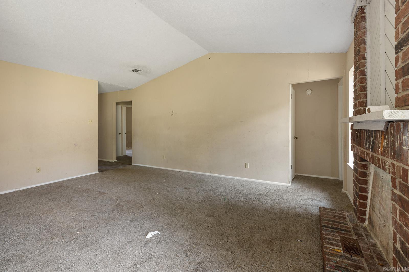 1704 Garfield Court Little Rock, AR 72204