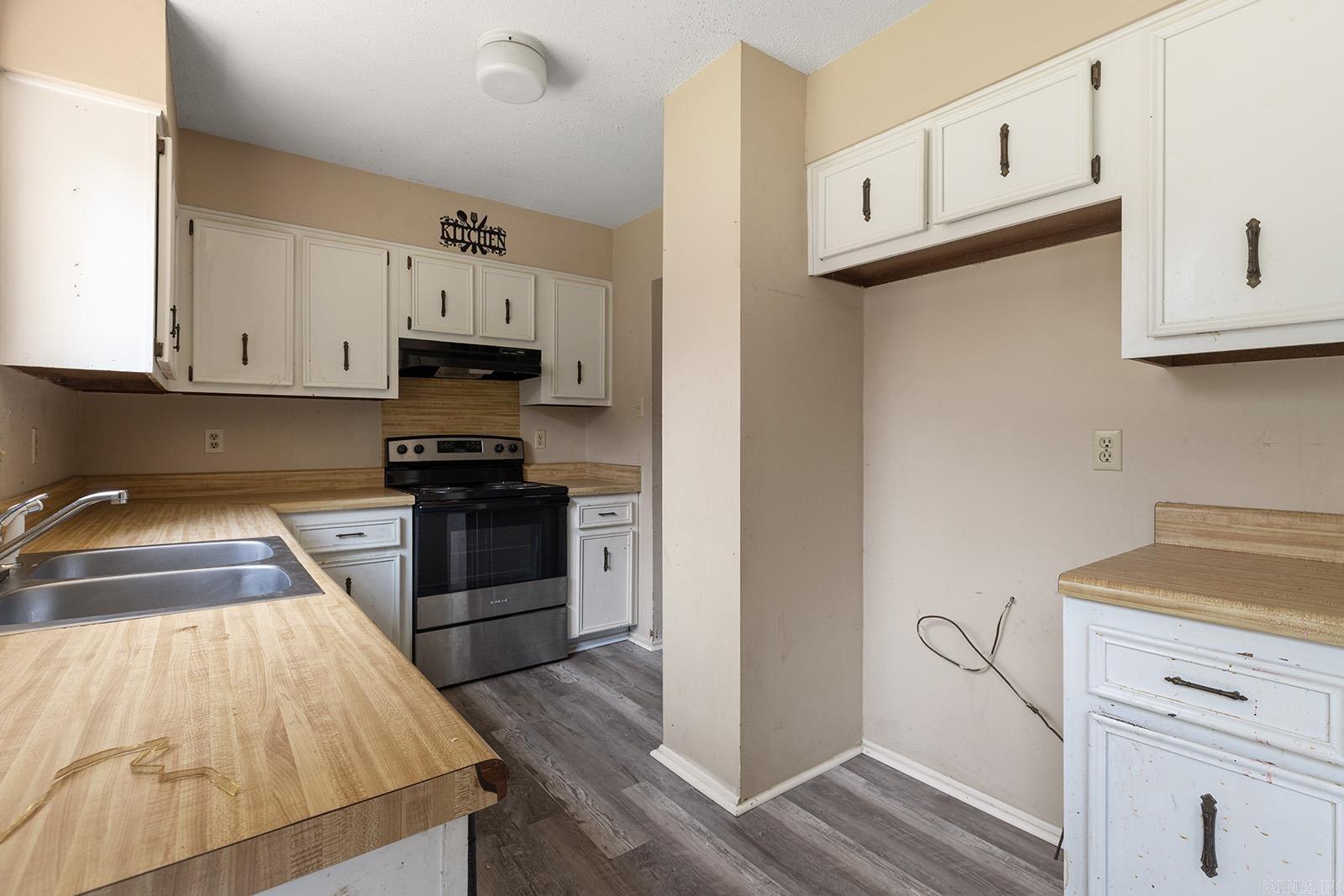 1704 Garfield Court Little Rock, AR 72204