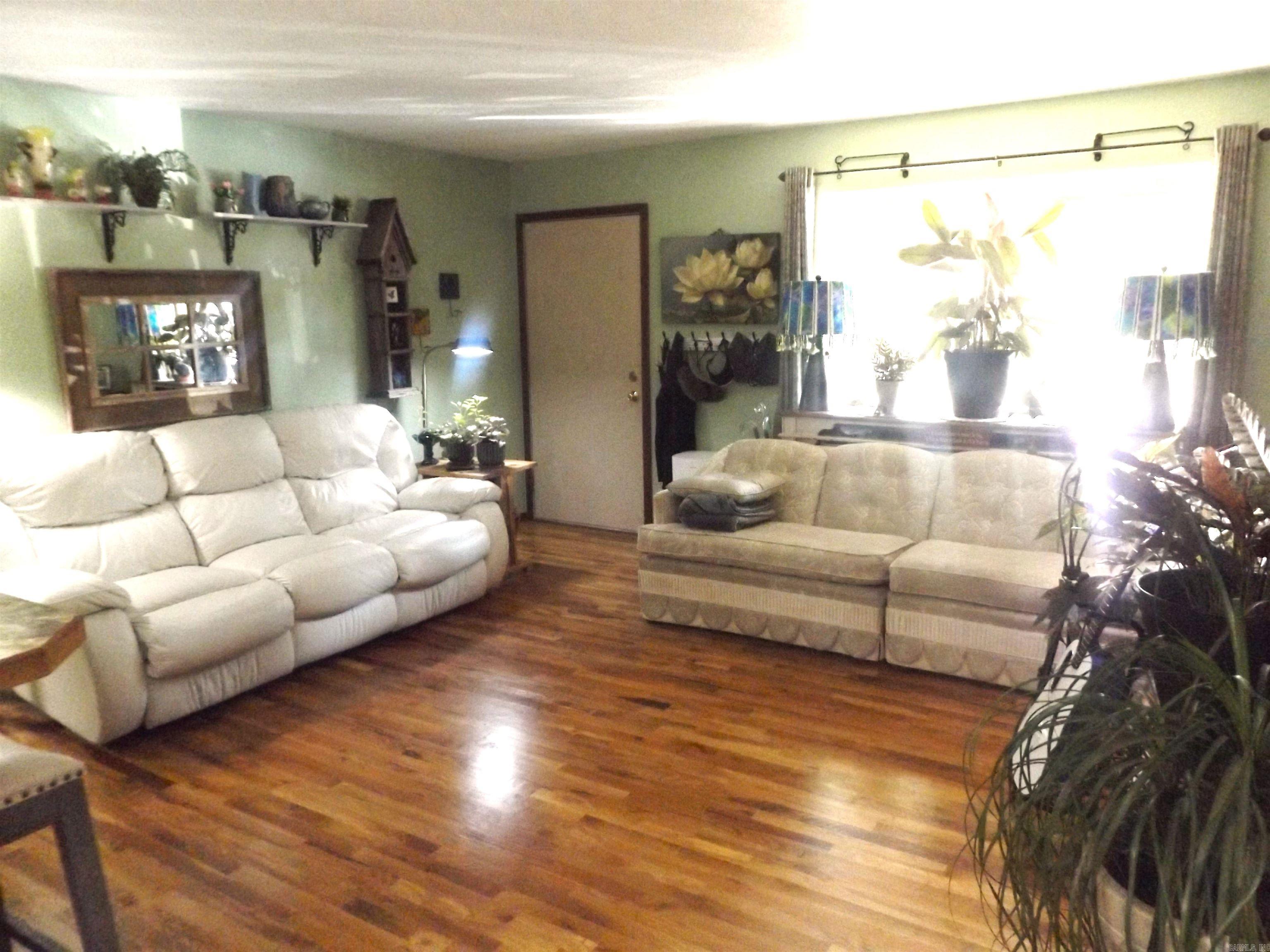 1602 Lakeshore  Bull Shoals, AR