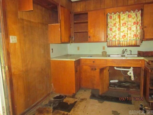 202 Spencer  Fountain Hill, AR