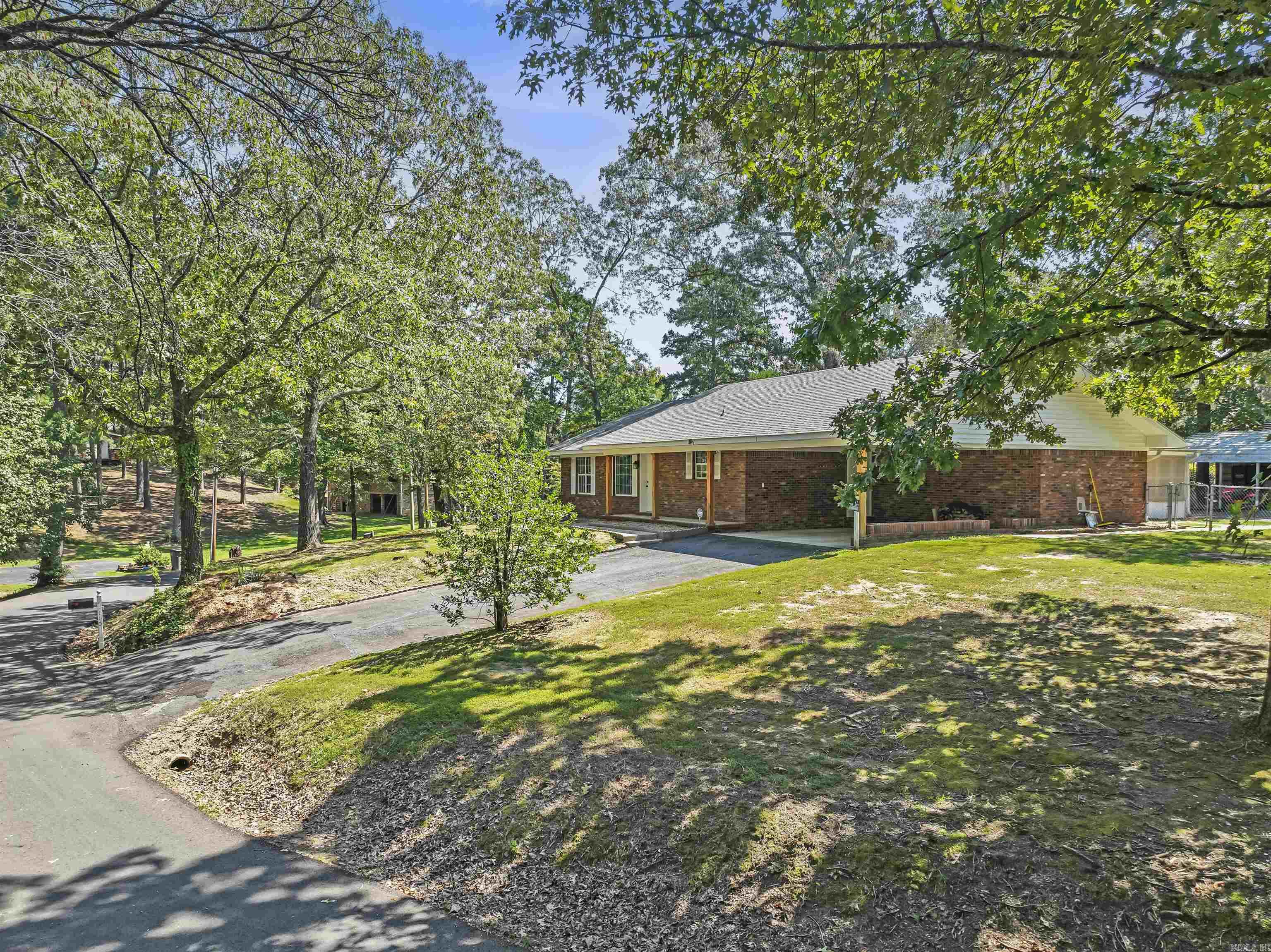 110 Clearview  Hot Springs, AR