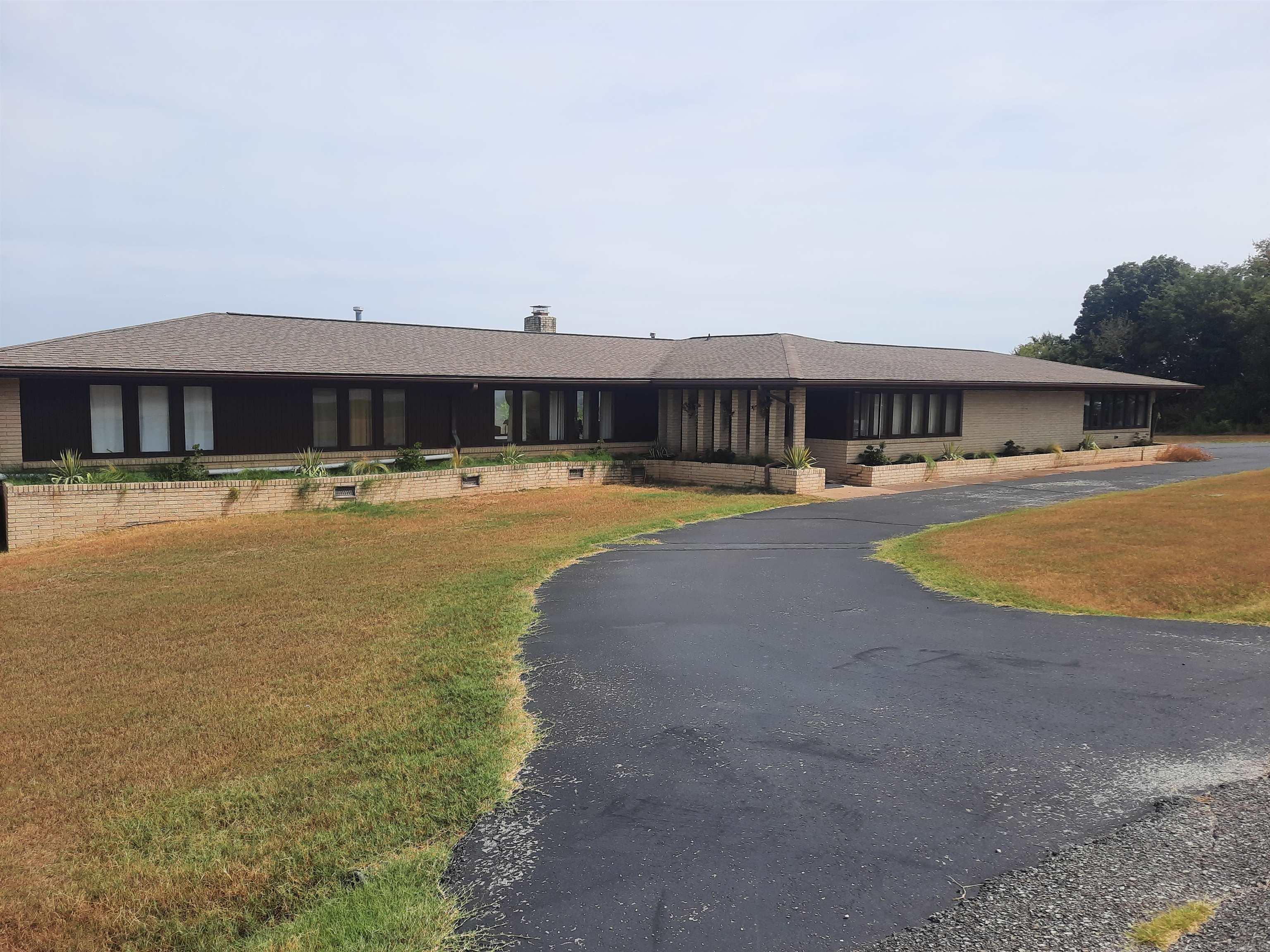 37 Chamblee  Southside, AR