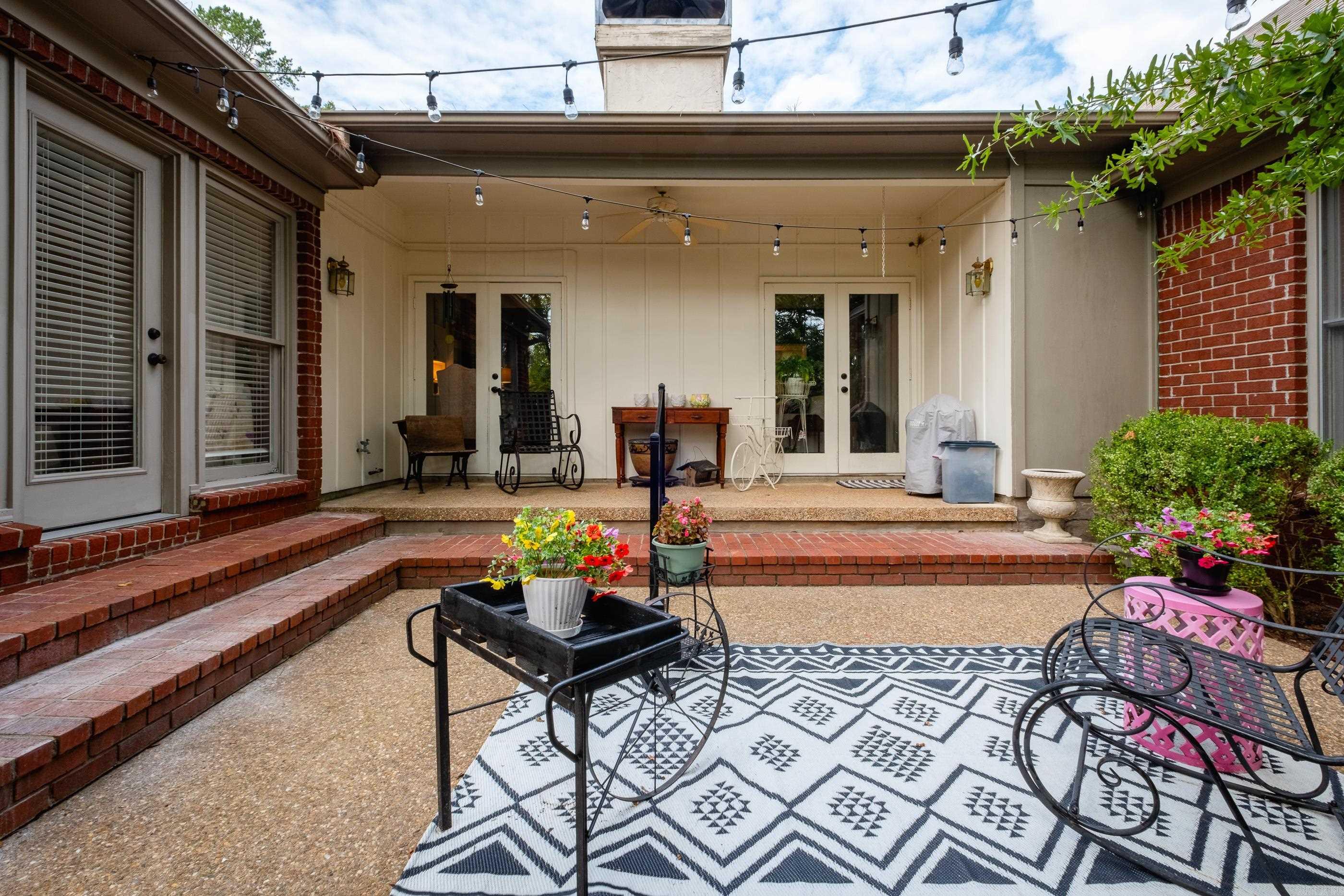 2203 Windsor Court  Little Rock, AR