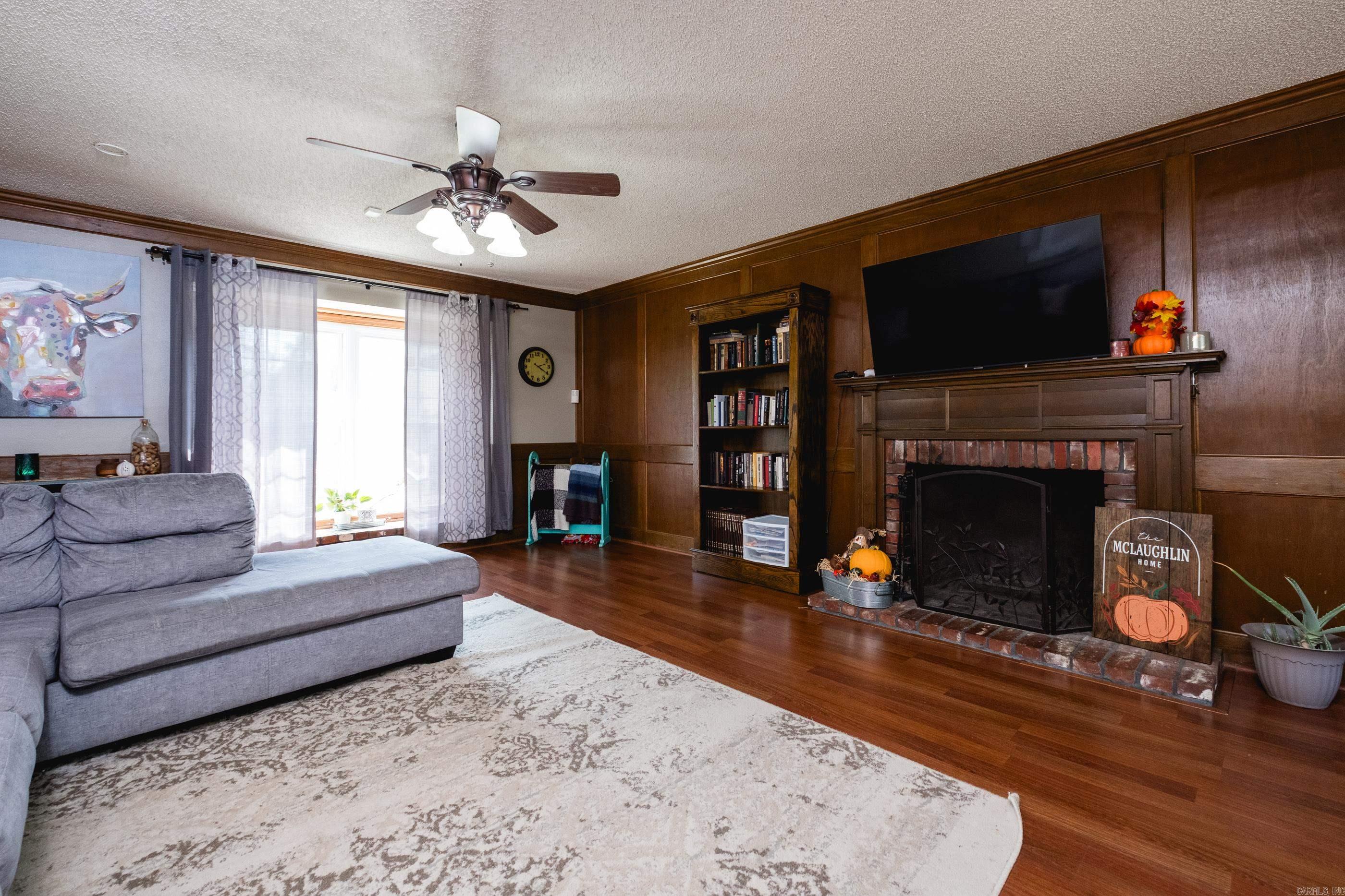 10 Campden Hill Road  Sherwood, AR