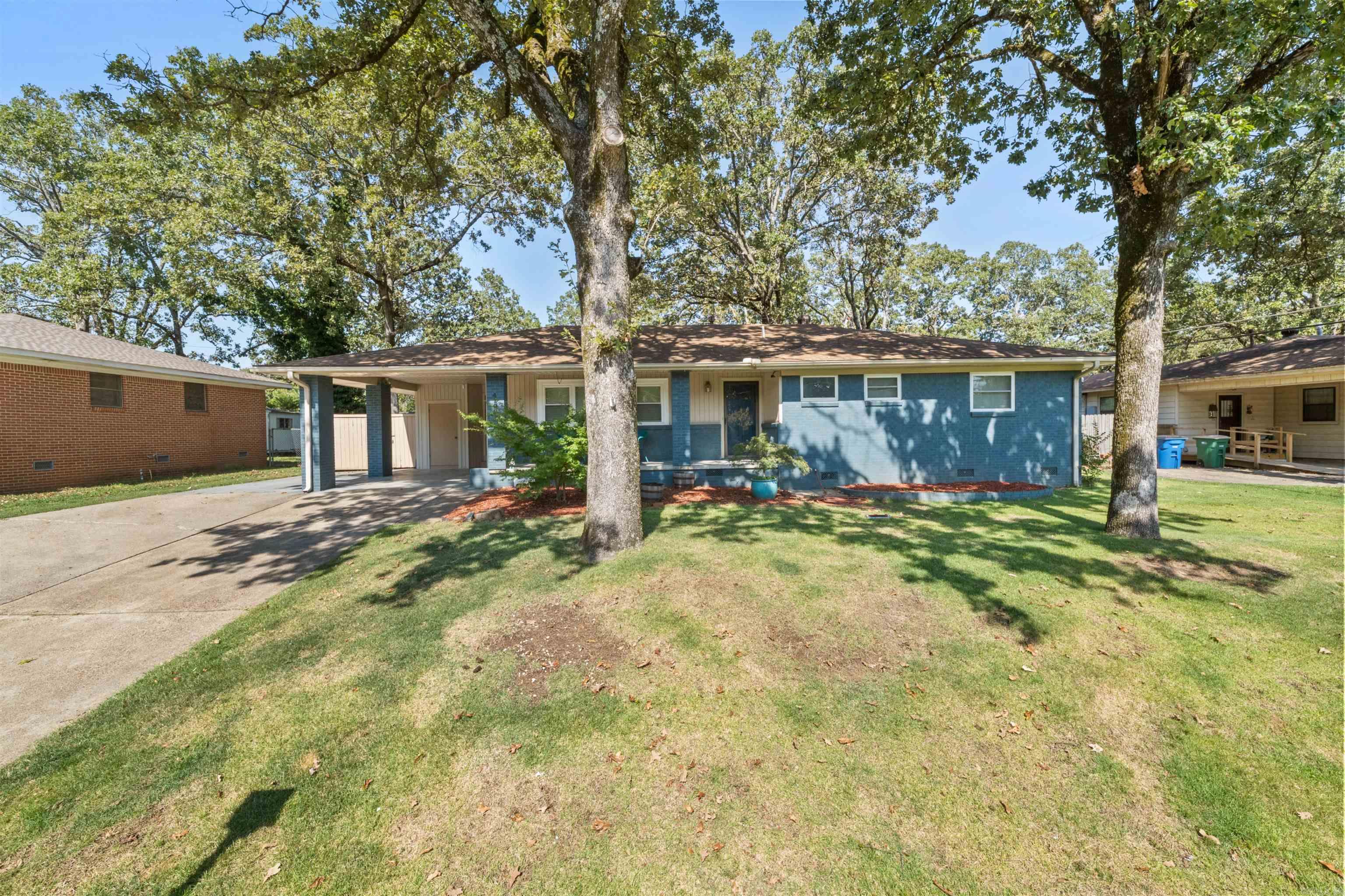 4100 Lochridge  North Little Rock, AR