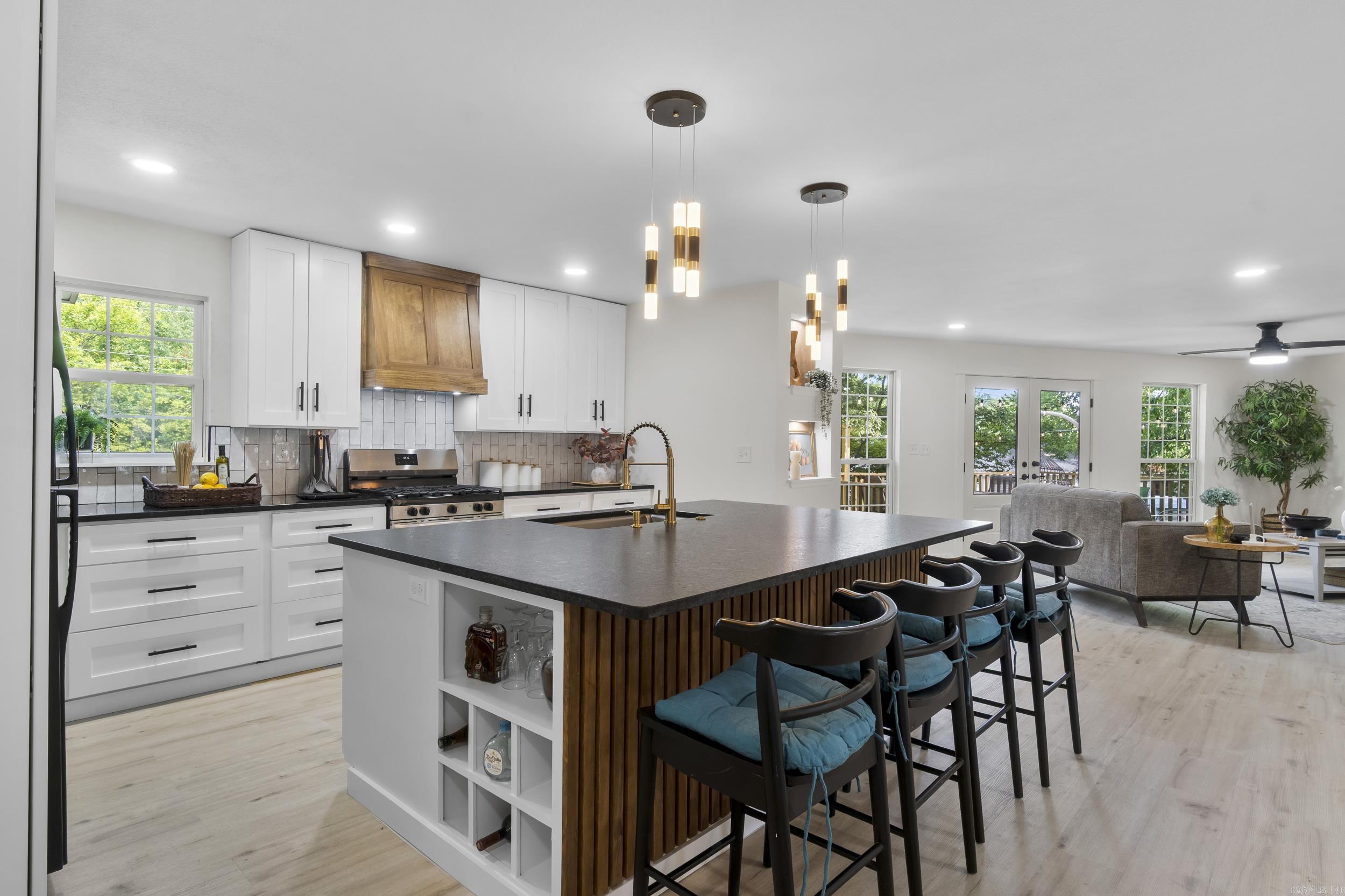 9320 Cloverhill  Little Rock, AR