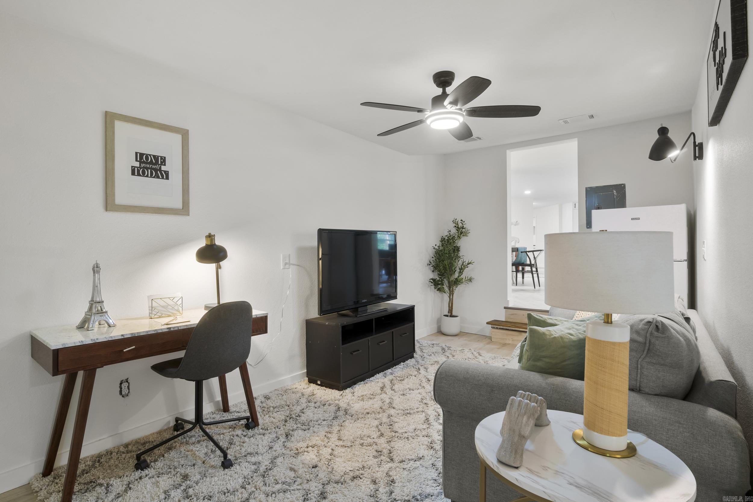 9320 Cloverhill  Little Rock, AR