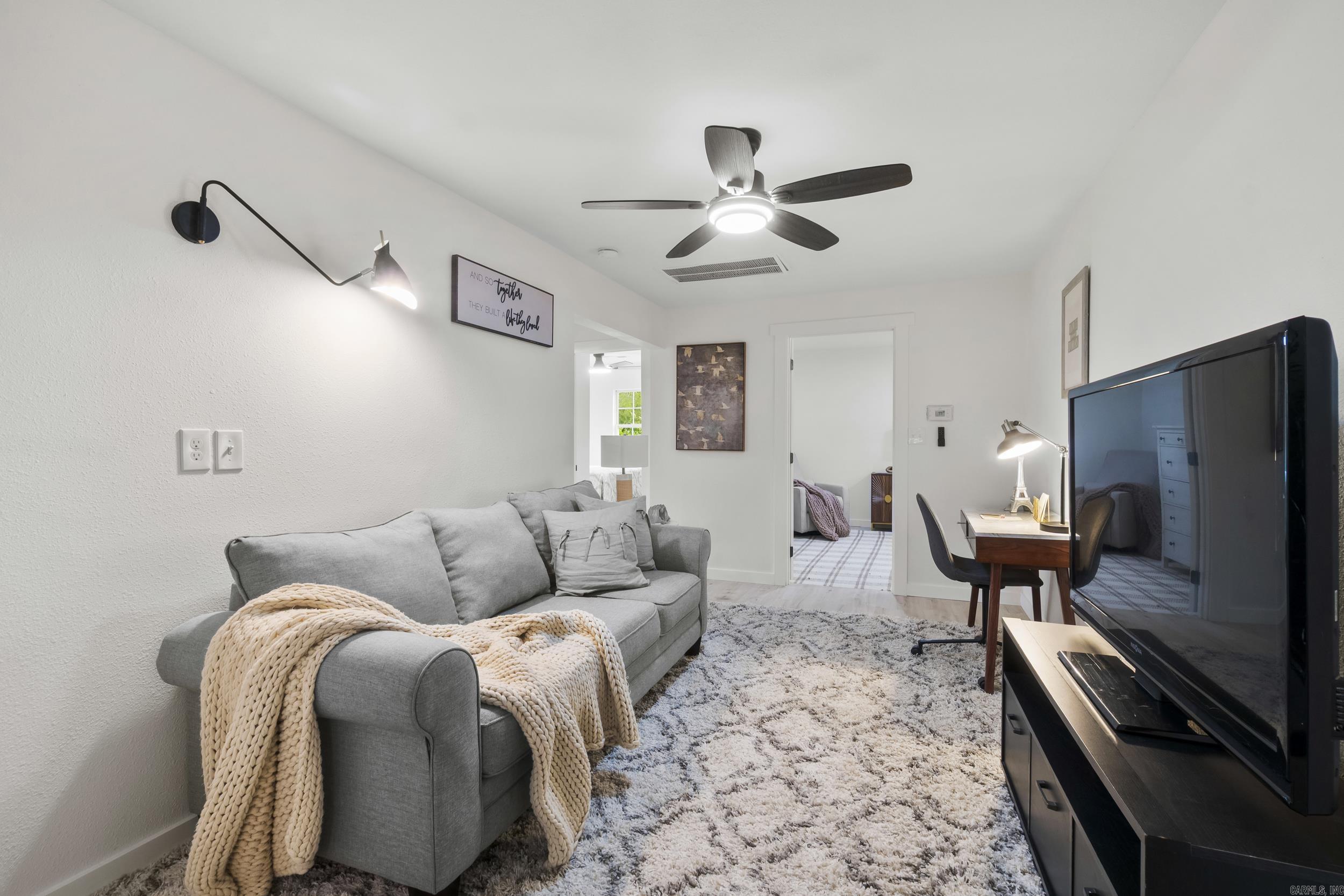 9320 Cloverhill  Little Rock, AR