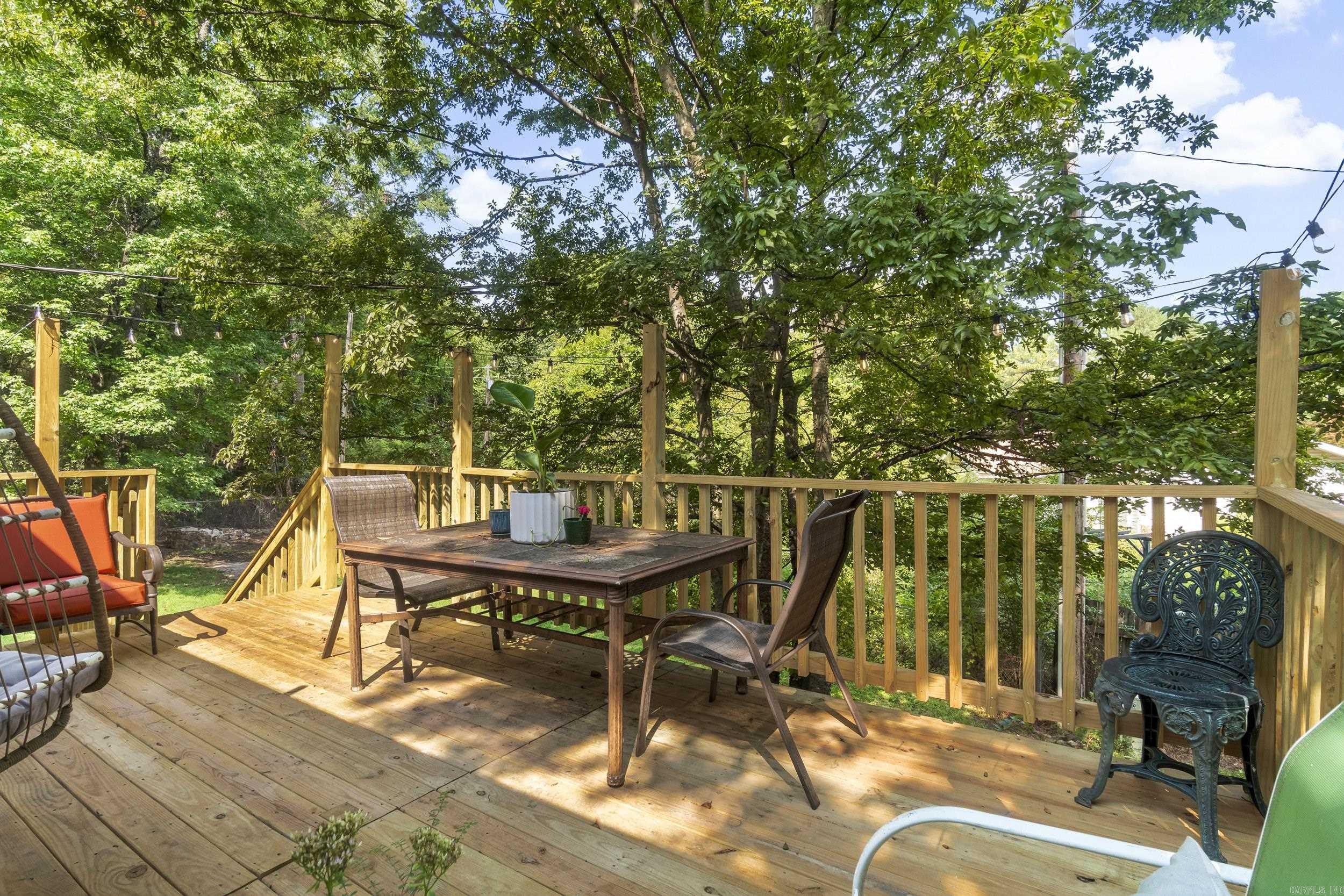 9320 Cloverhill  Little Rock, AR