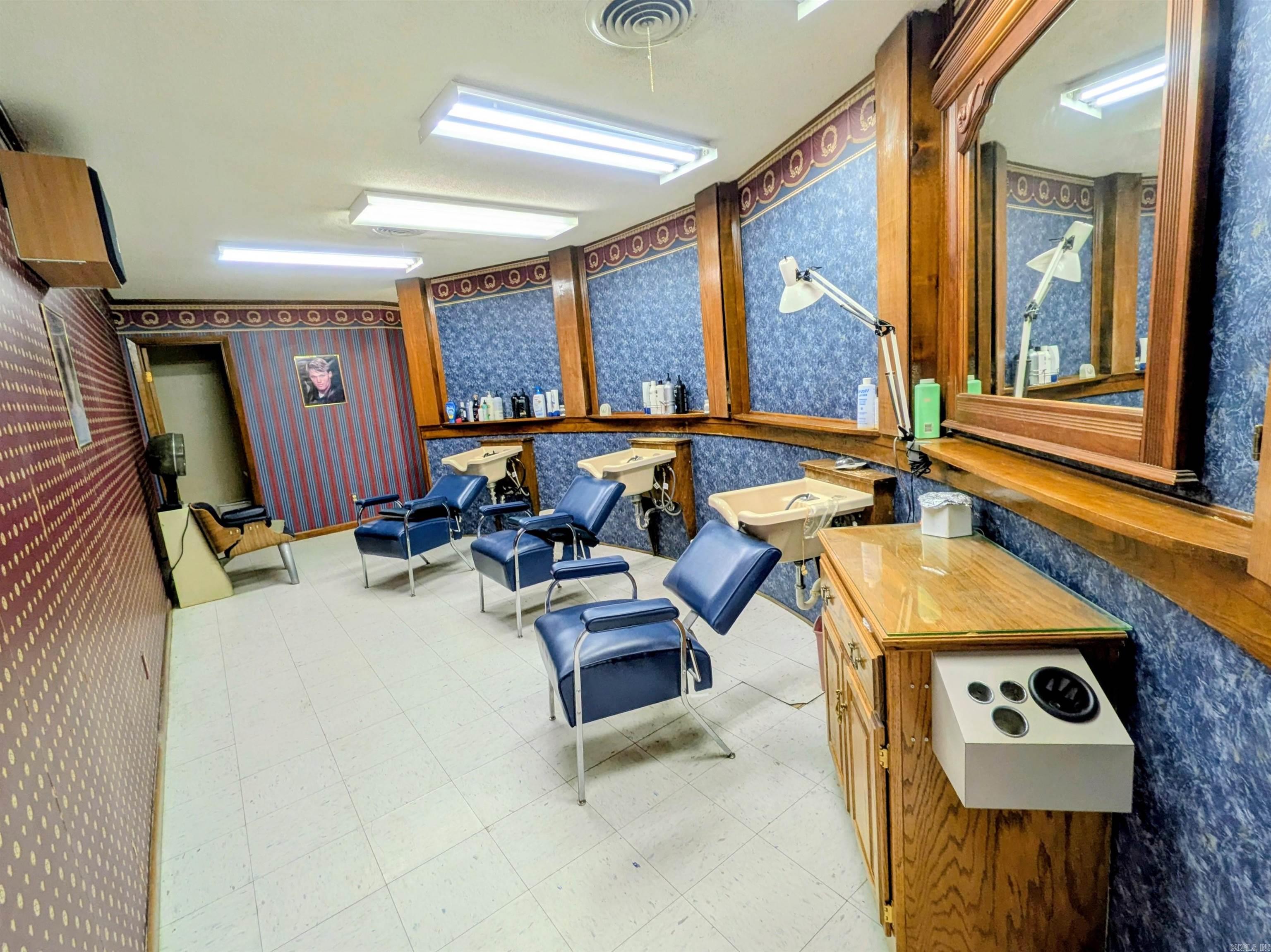 1275 Cash Road  Camden, AR