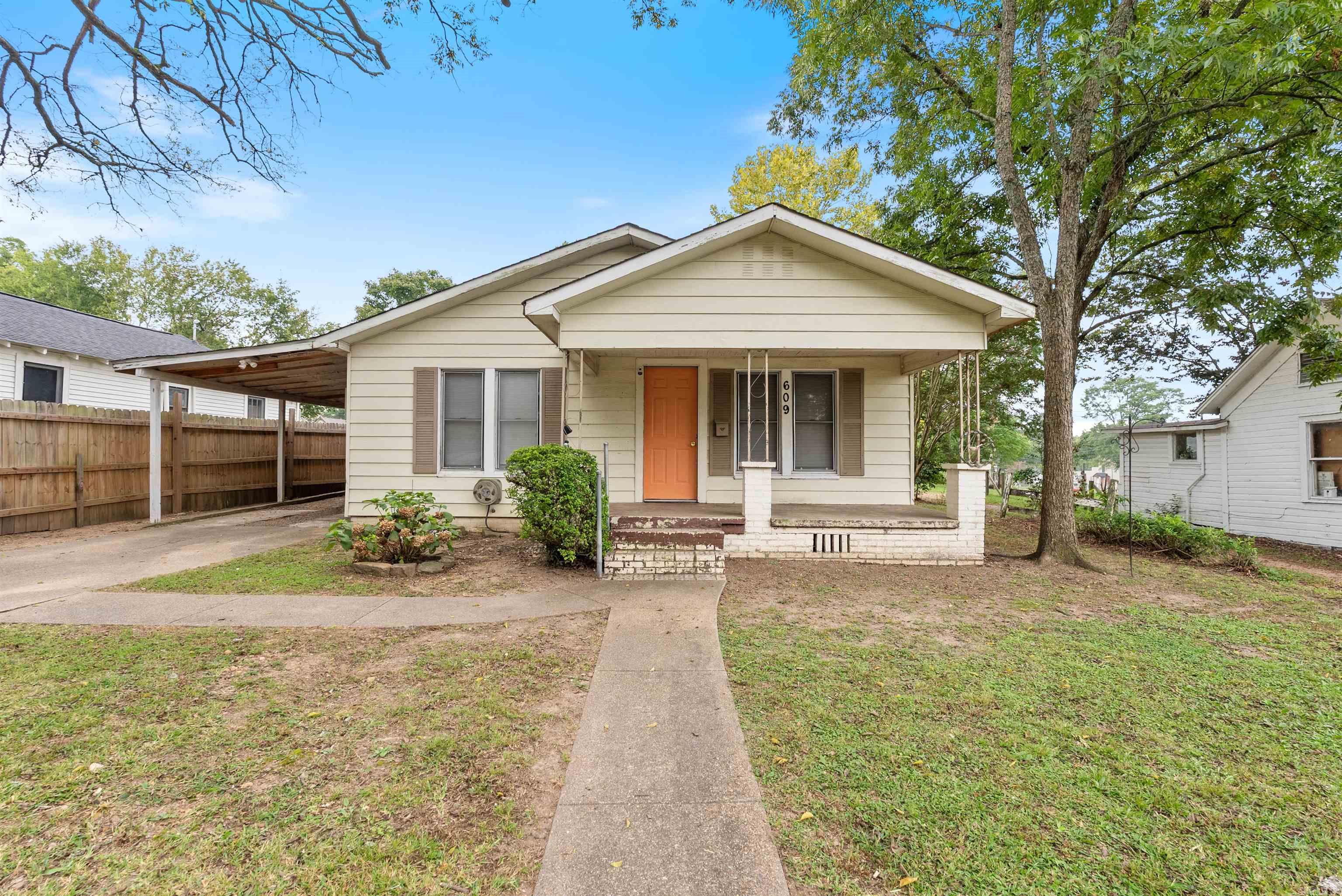 609 W Highland  Malvern, AR