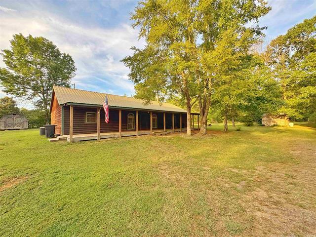 1057  Henderson  Clinton, AR