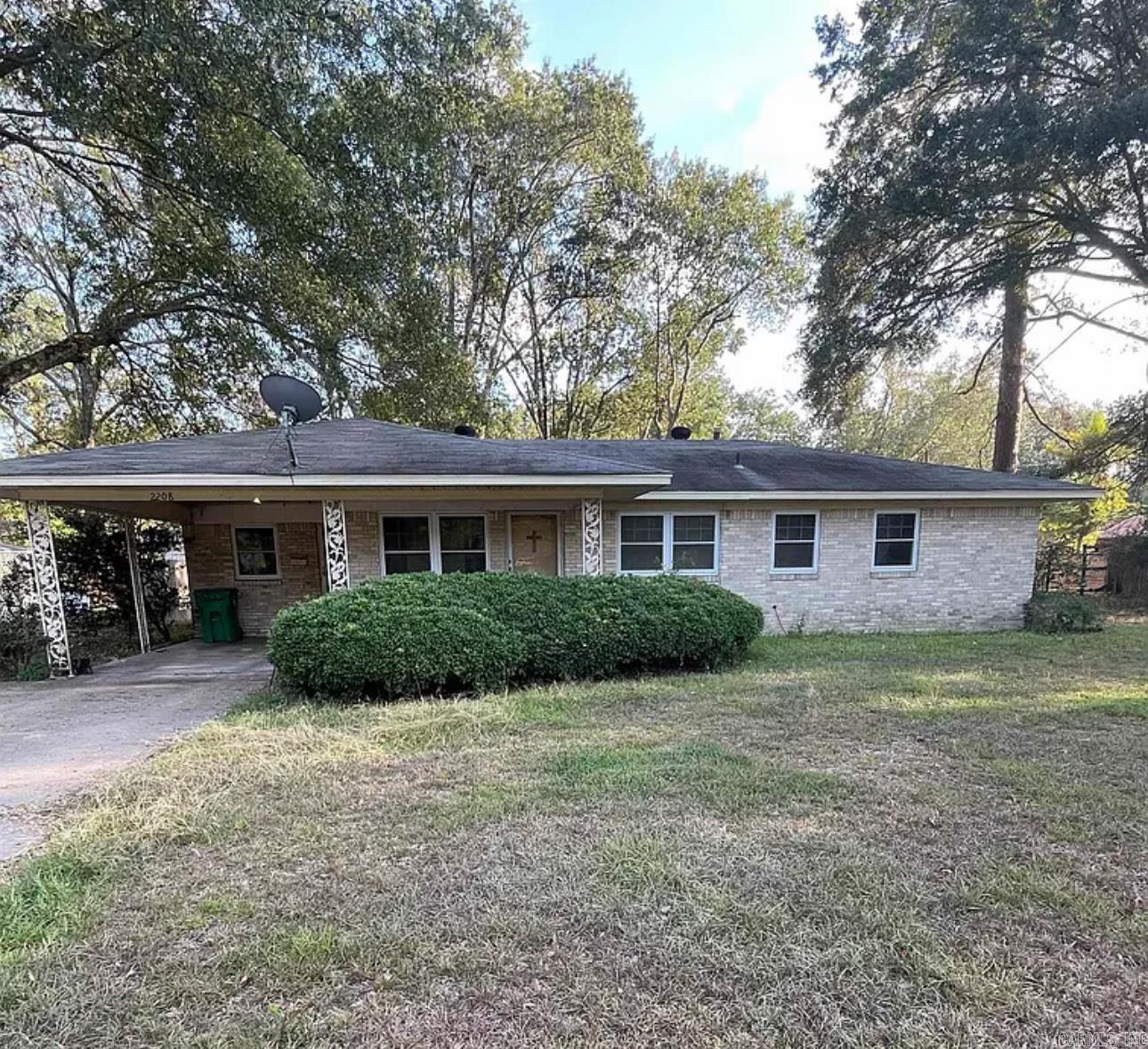 2208 W 39TH