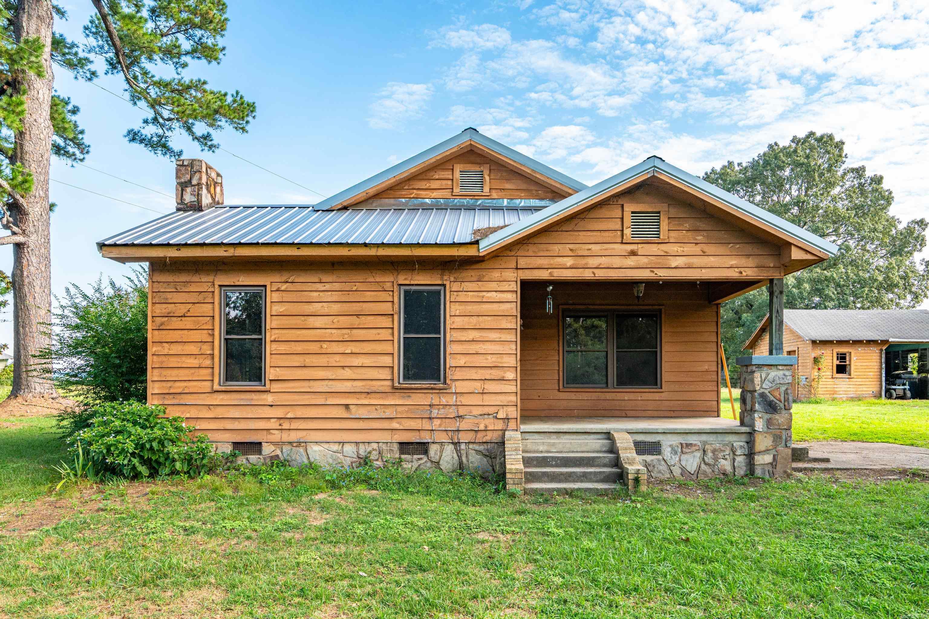 1328 W Highway 88 Oden, AR 71961