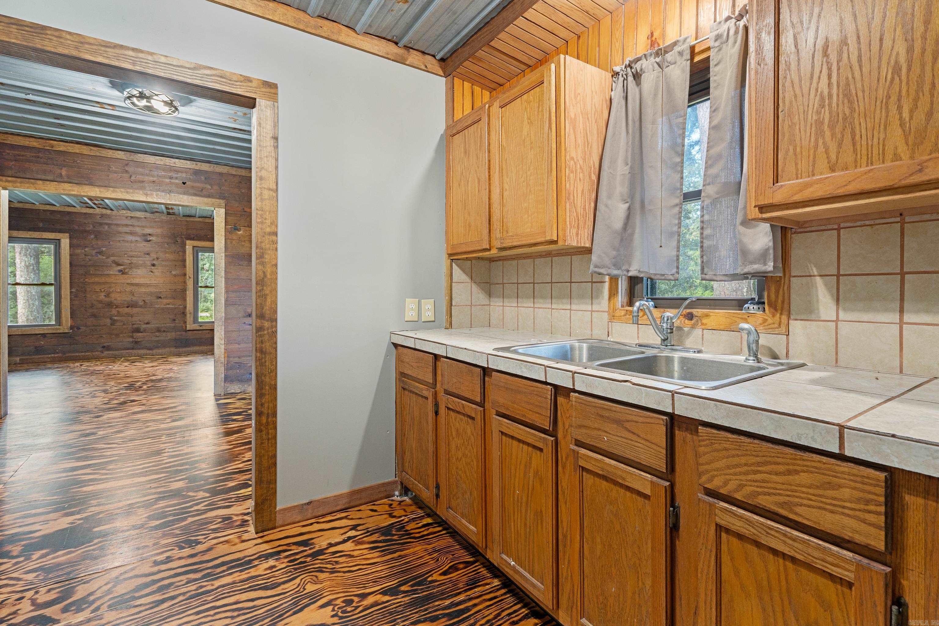 1328 W Highway 88 Oden, AR 71961