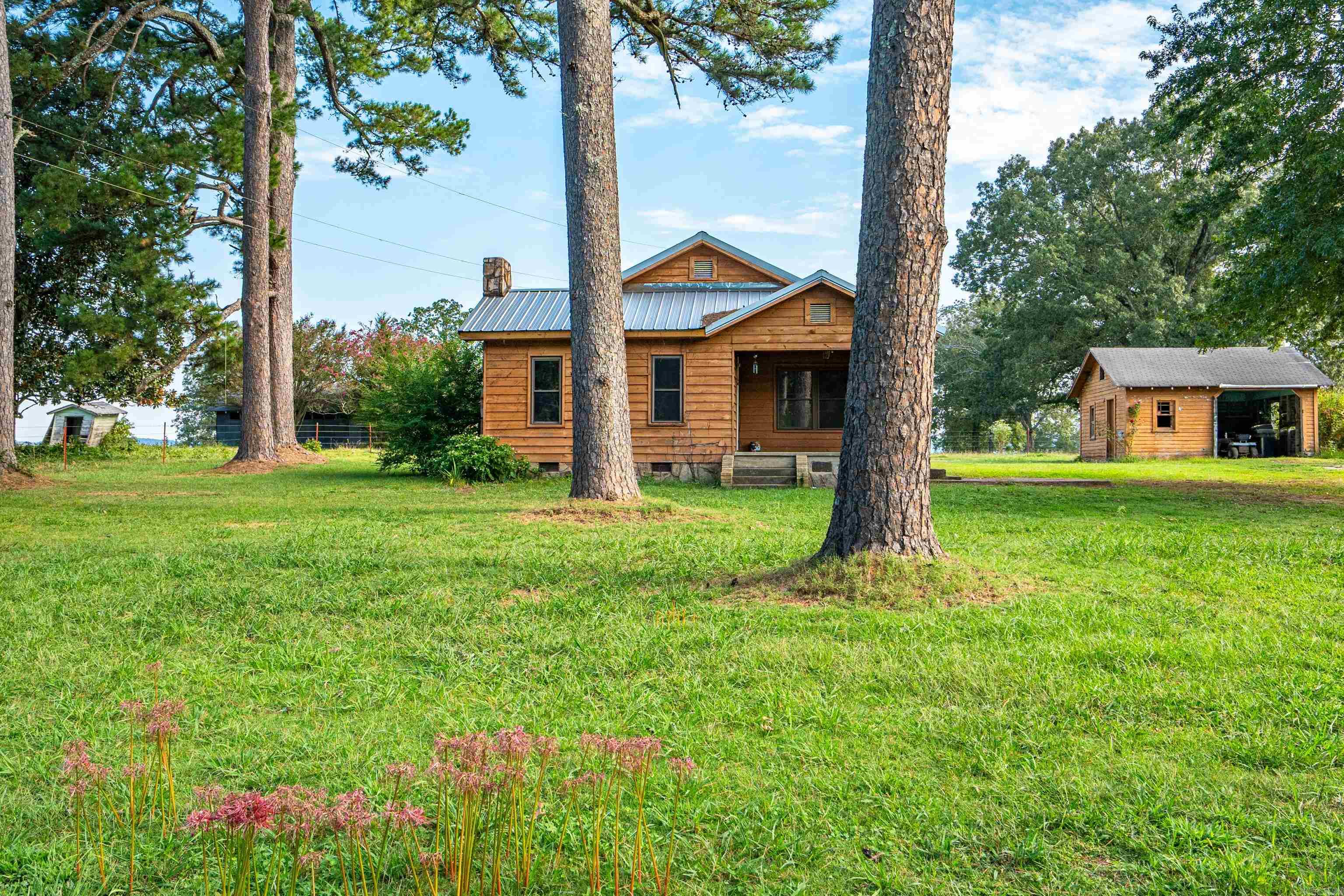1328 W Highway 88 Oden, AR 71961