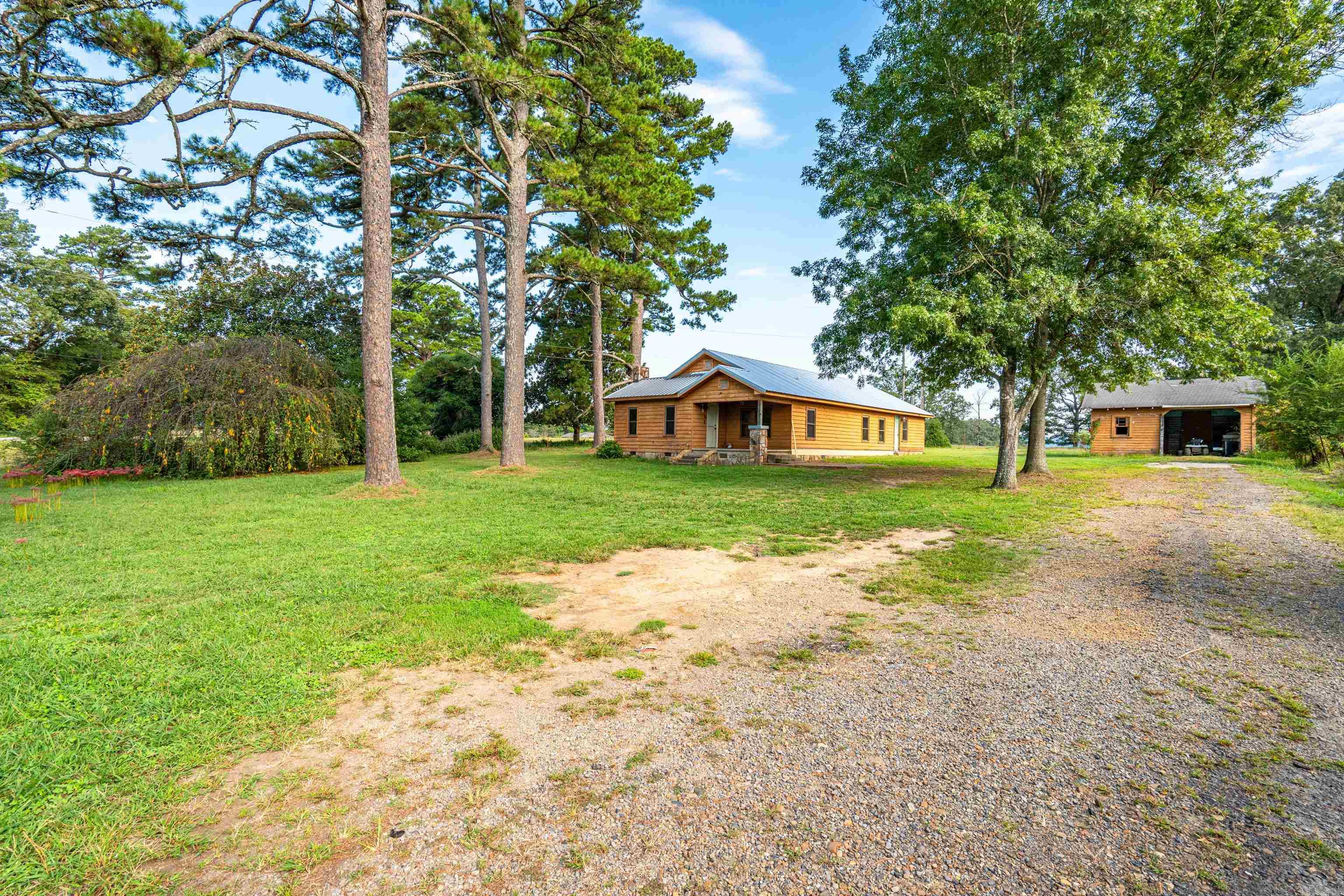 1328 W Highway 88 Oden, AR 71961