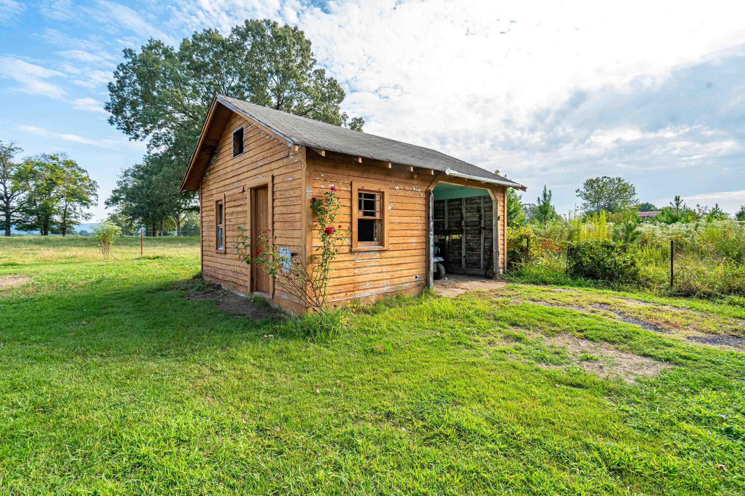 1328 W Highway 88 Oden, AR 71961
