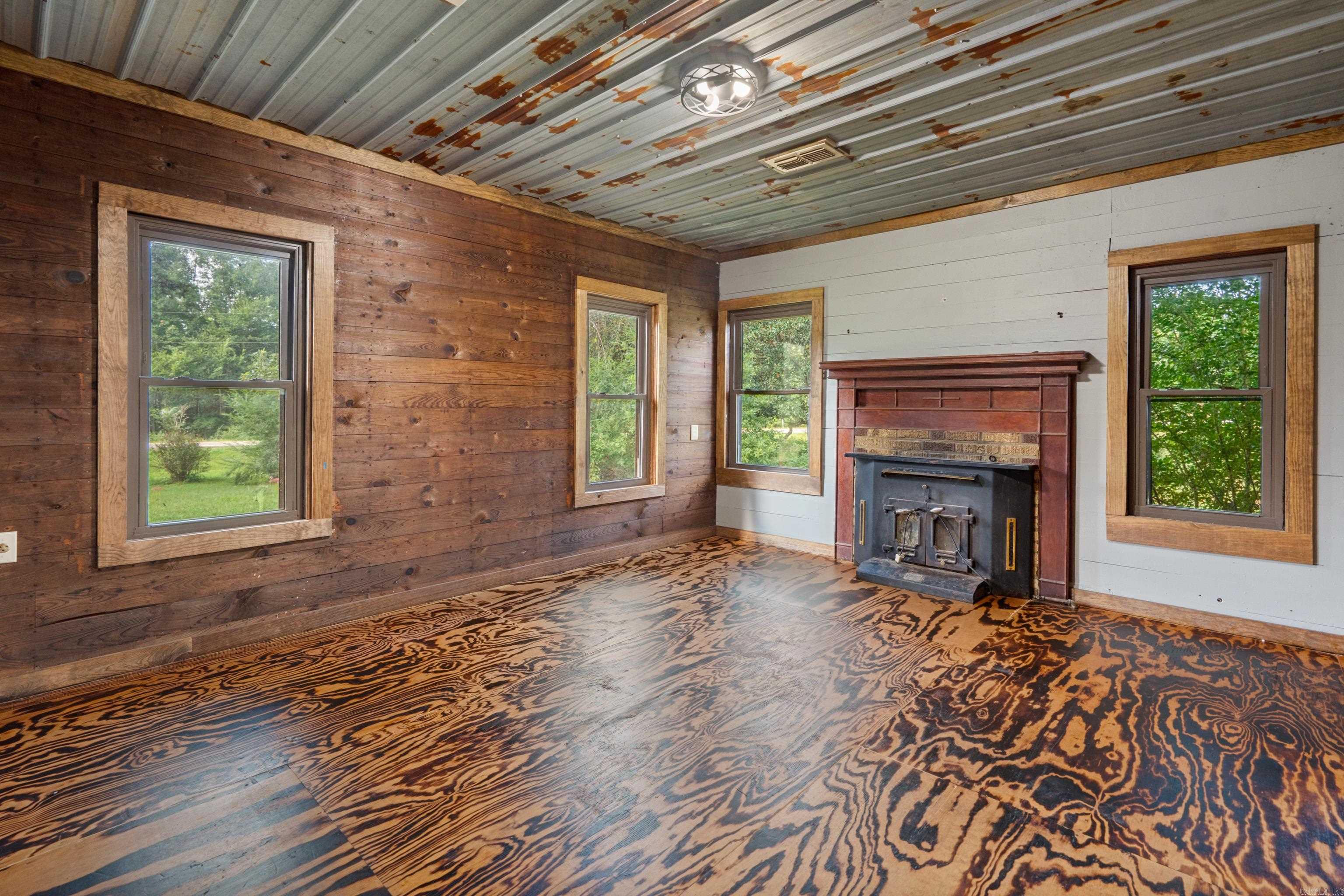 1328 W Highway 88 Oden, AR 71961