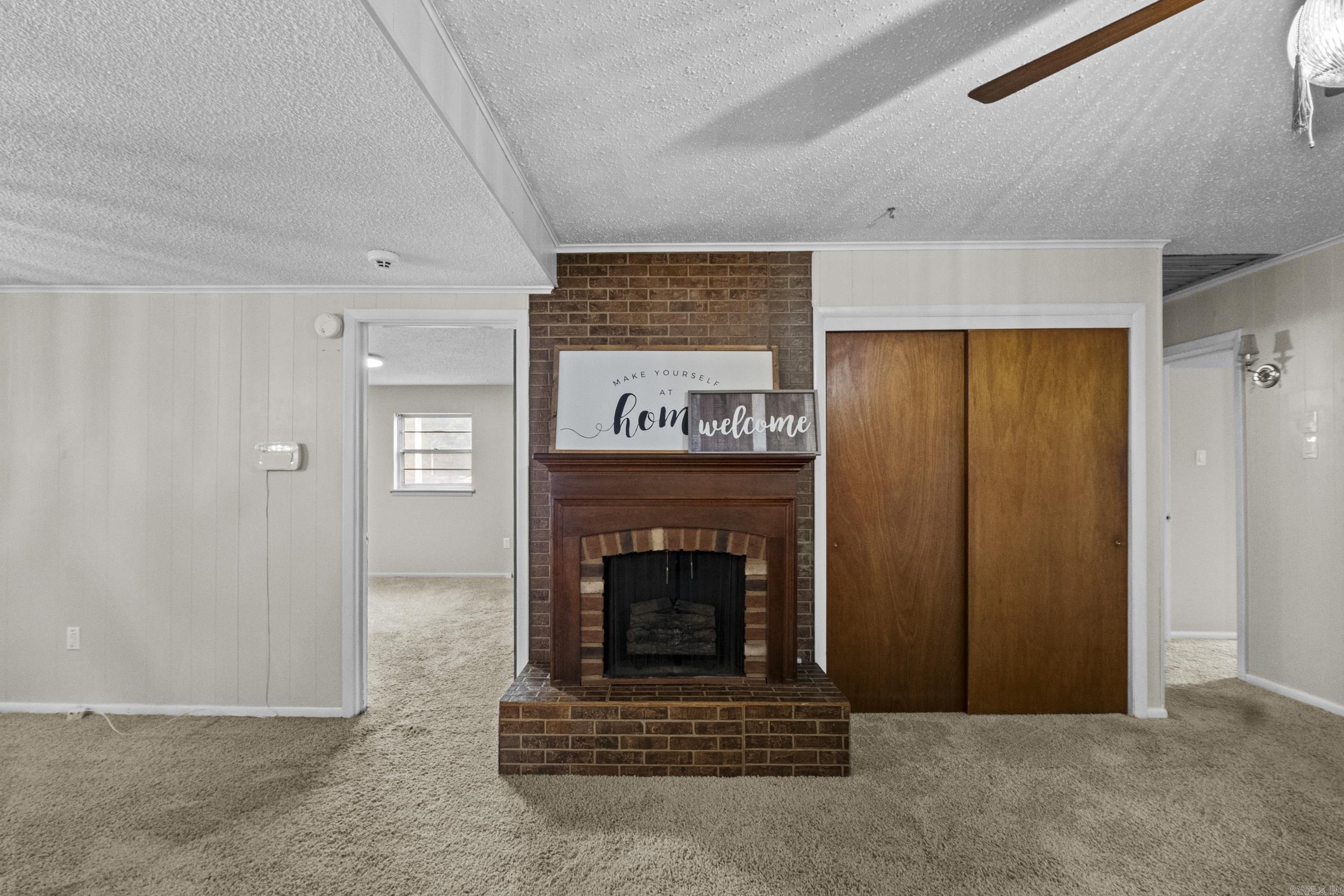 1926 E Lee  Sherwood, AR
