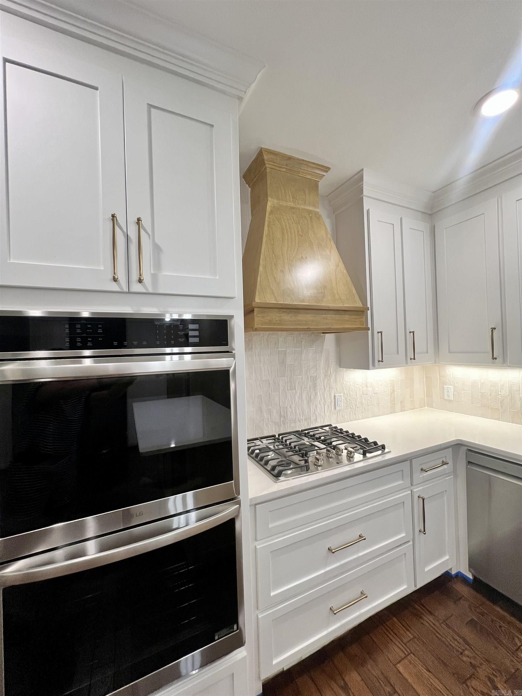 302 River Oaks  Searcy, AR