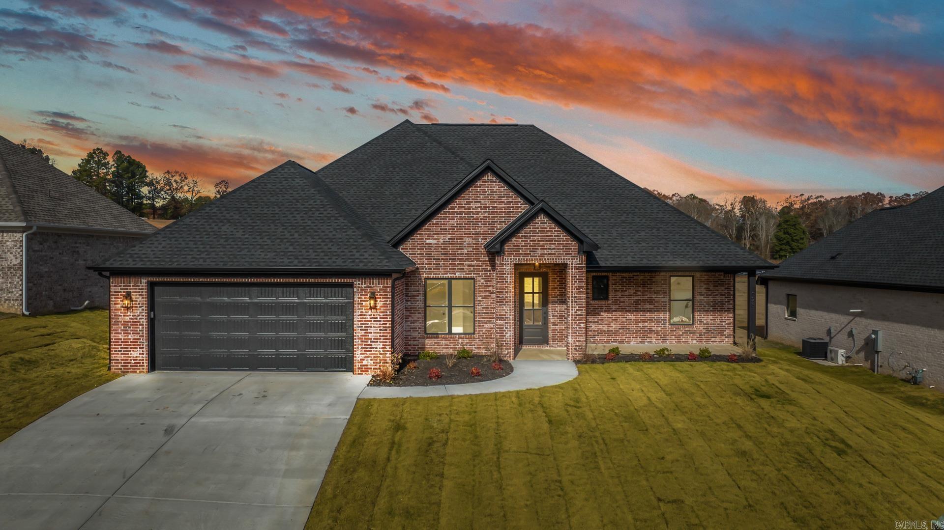 123 Harmony Village  Haskell, AR