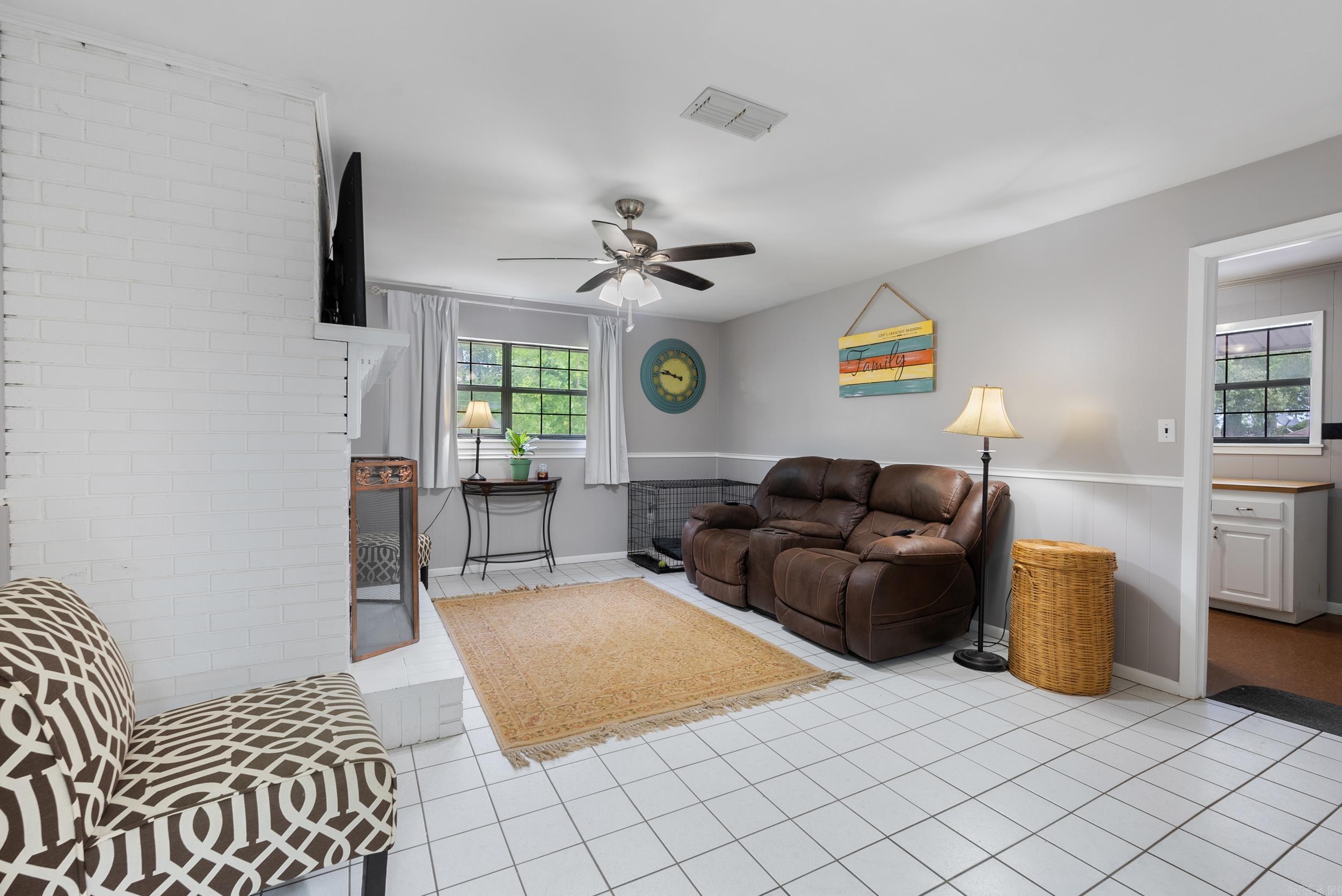 508 W Saline  Benton, AR