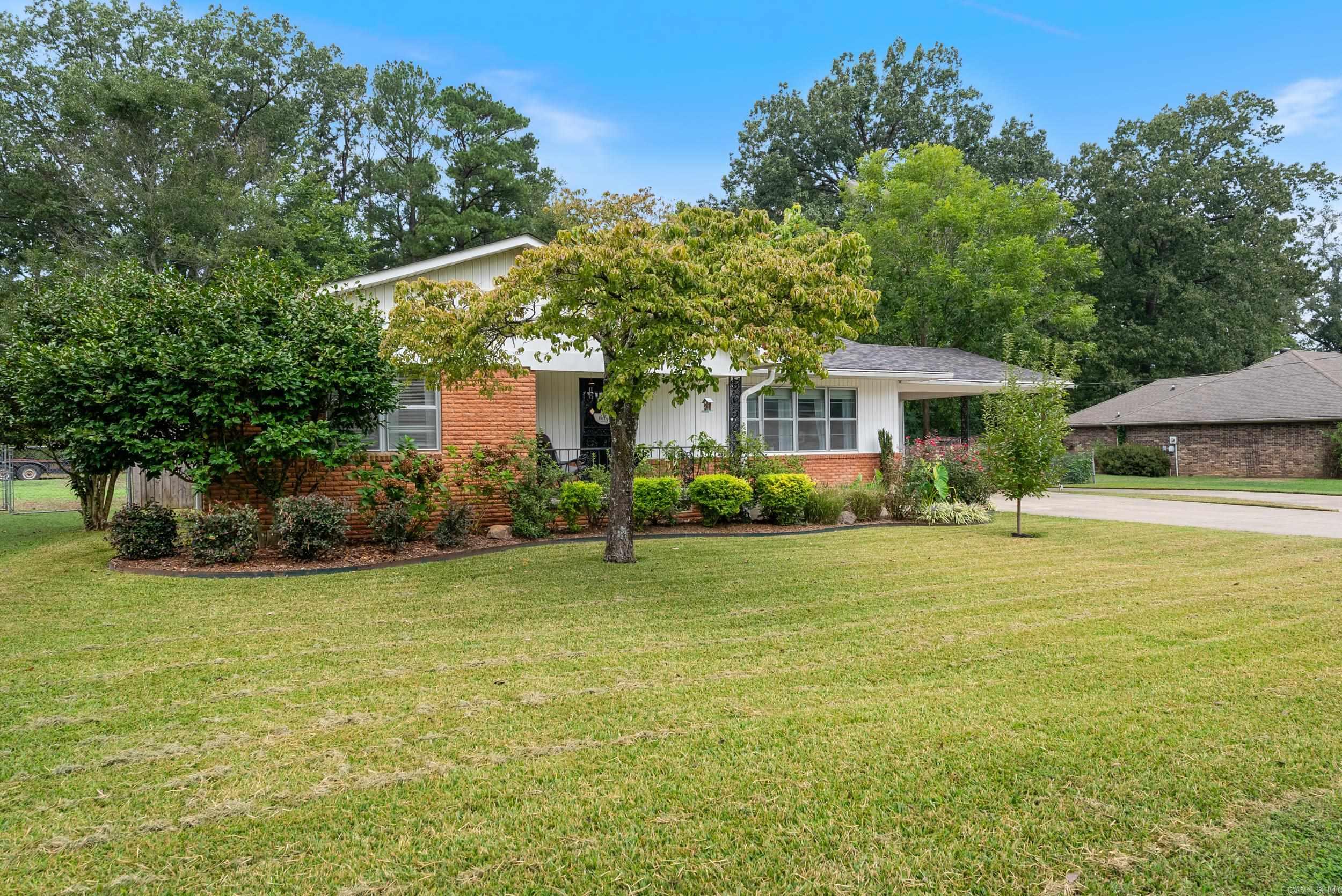 508 W Saline  Benton, AR