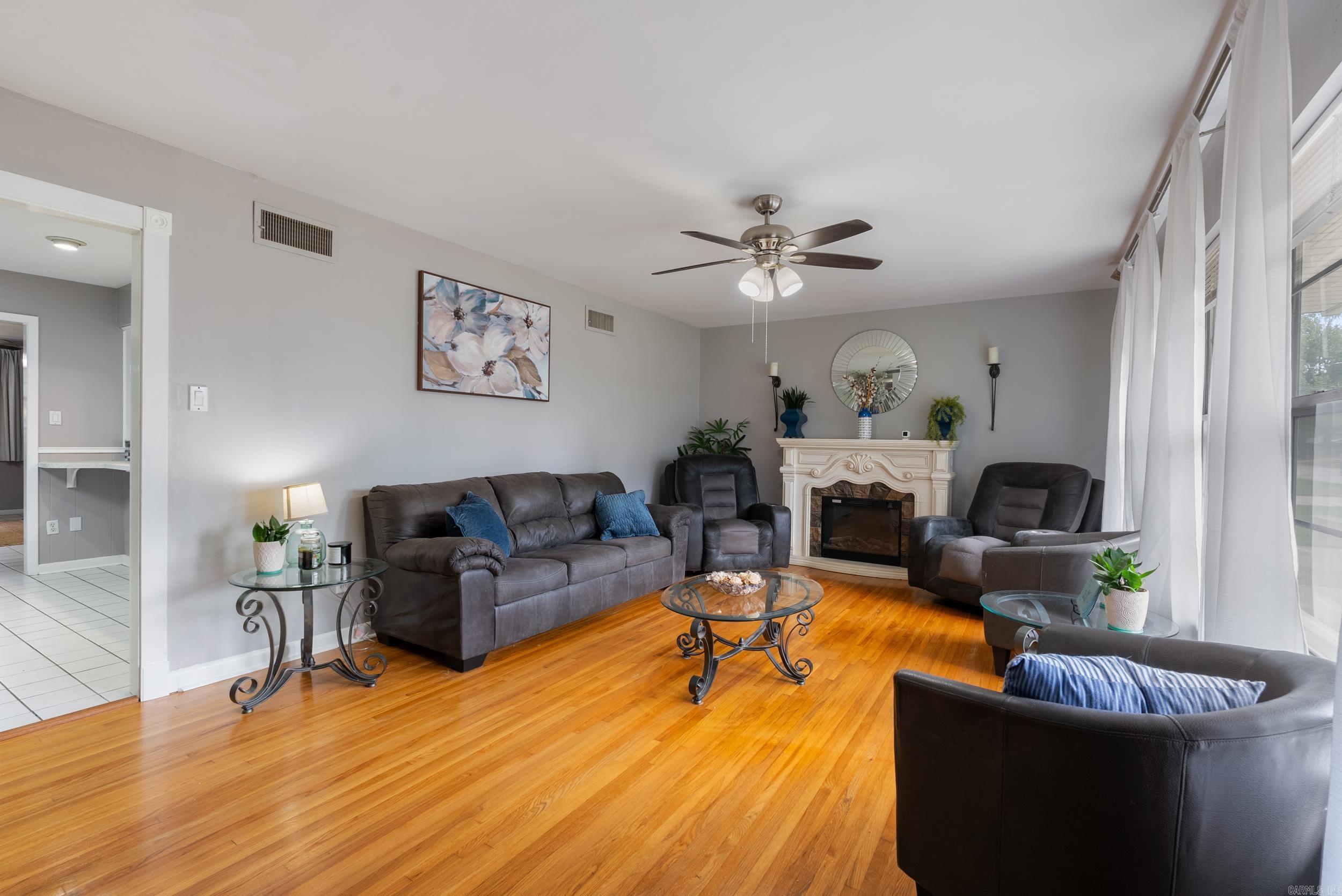 508 W Saline  Benton, AR