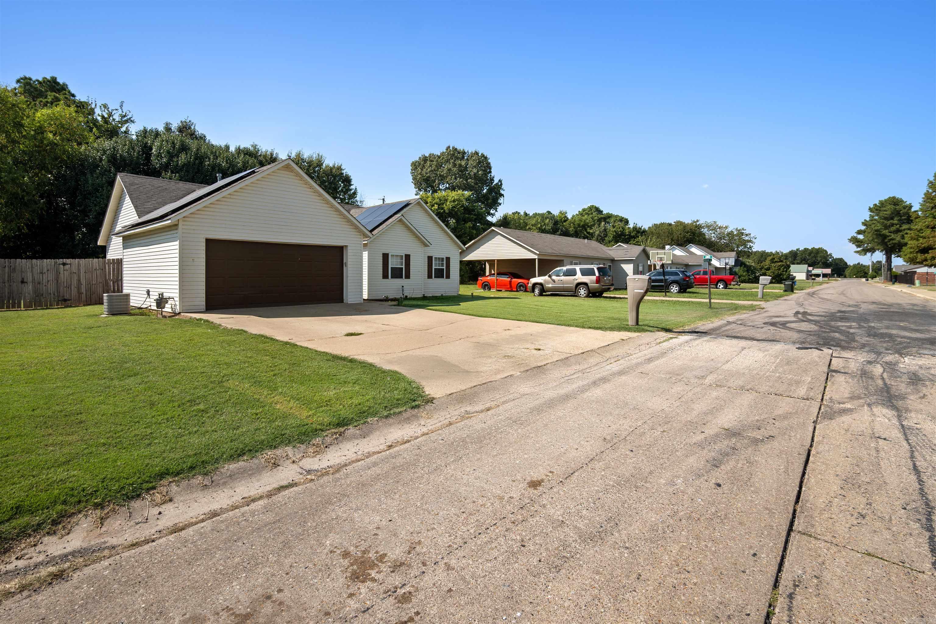 207 Woodland Trails  Bono, AR