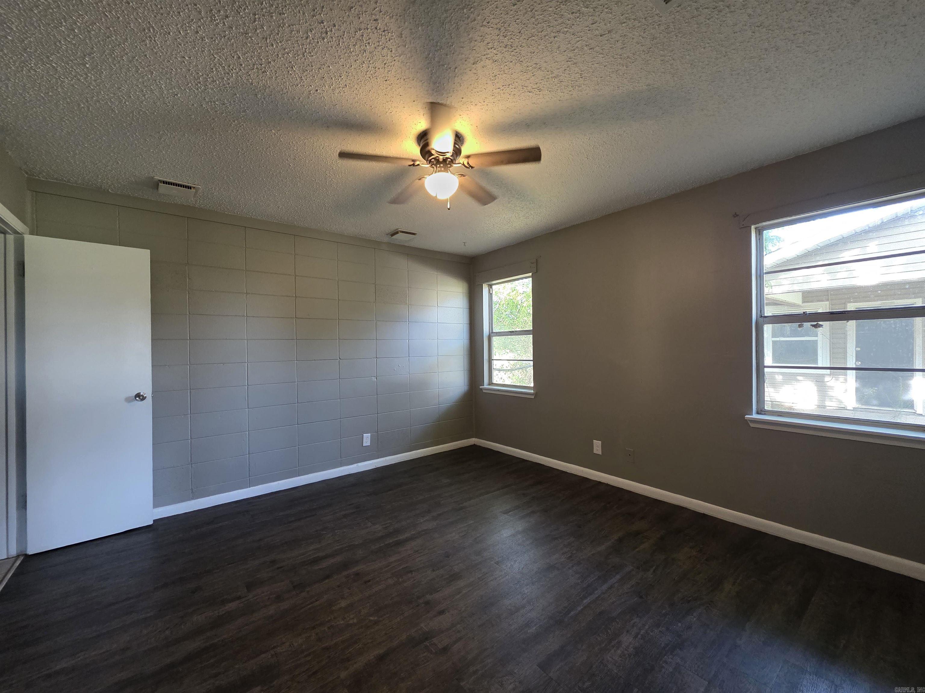 2608 S Belair  Pine Bluff, AR