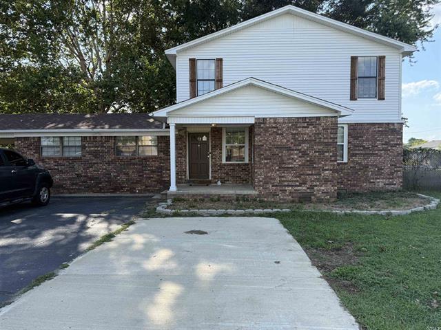 505  Country Club  Searcy, AR