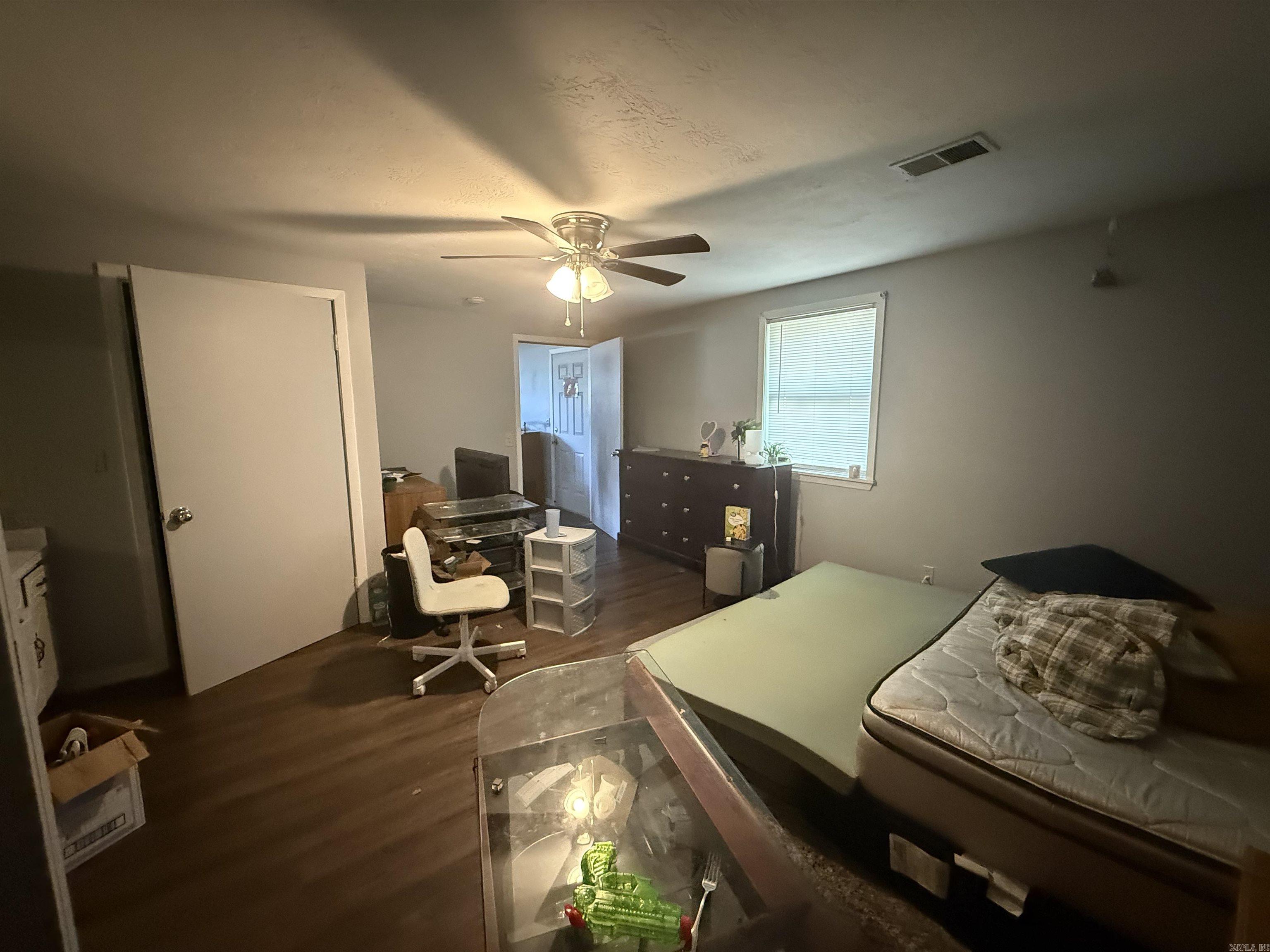 505 Country Club  Searcy, AR