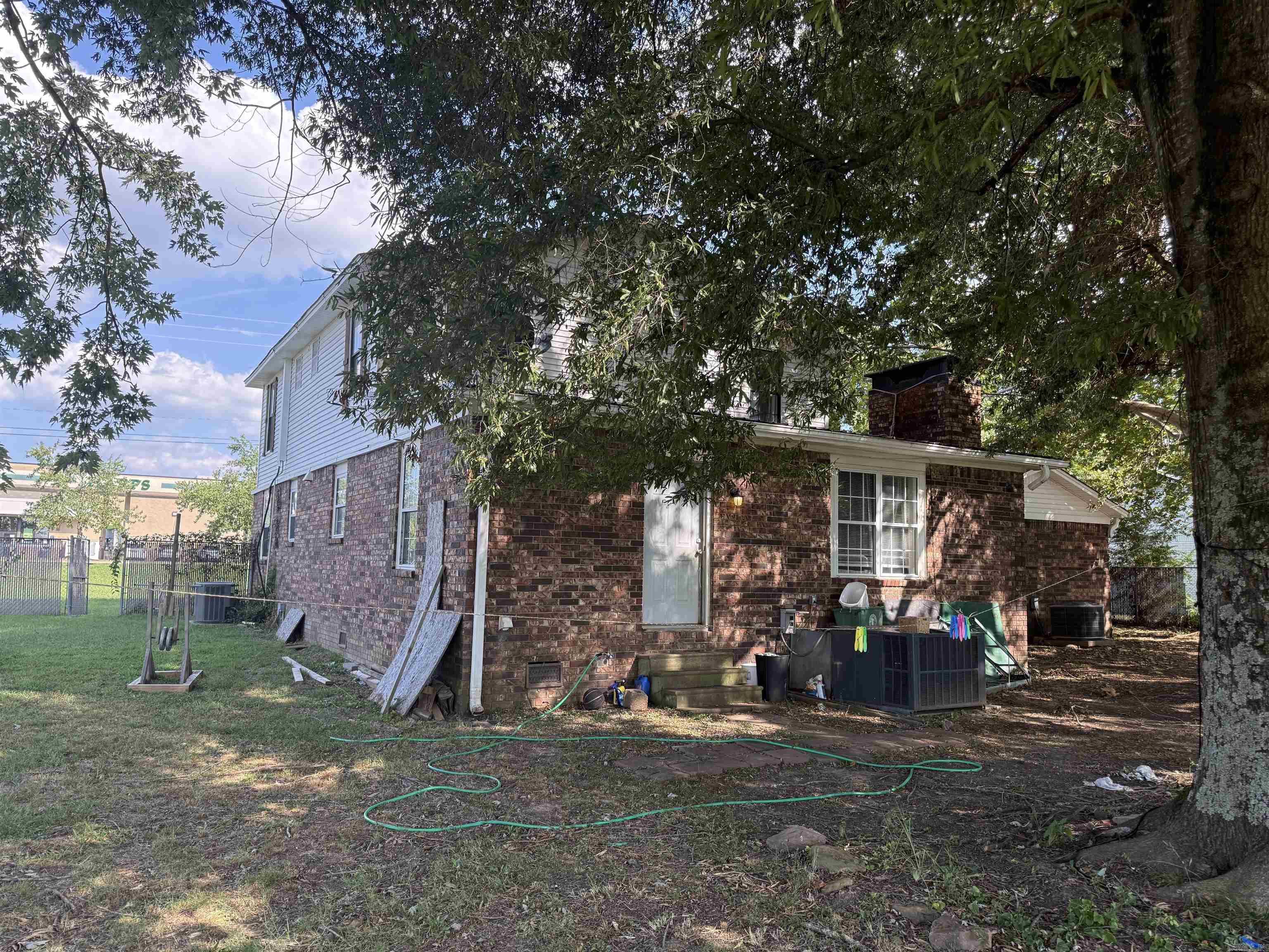 505 Country Club  Searcy, AR