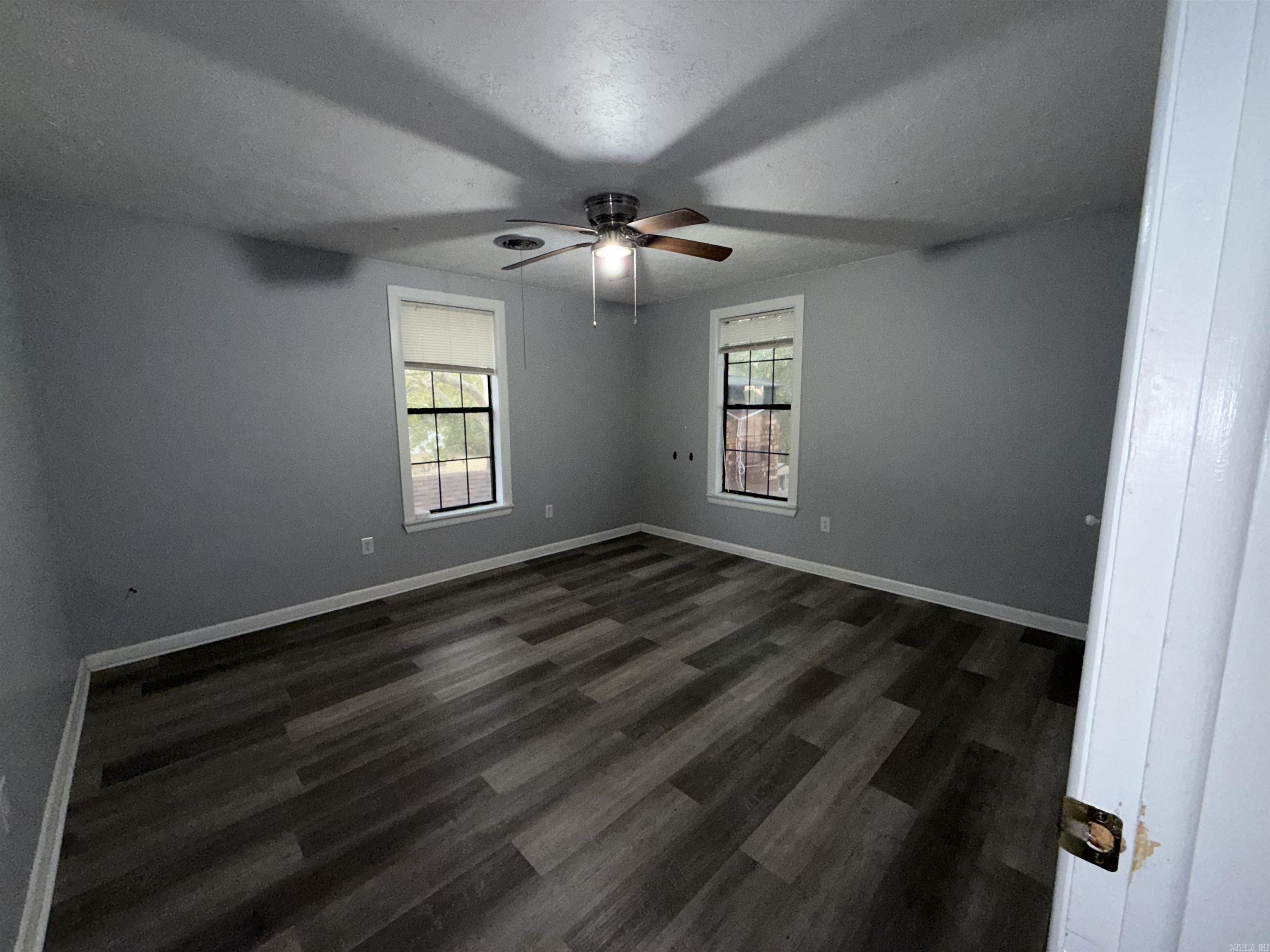 505 Country Club  Searcy, AR