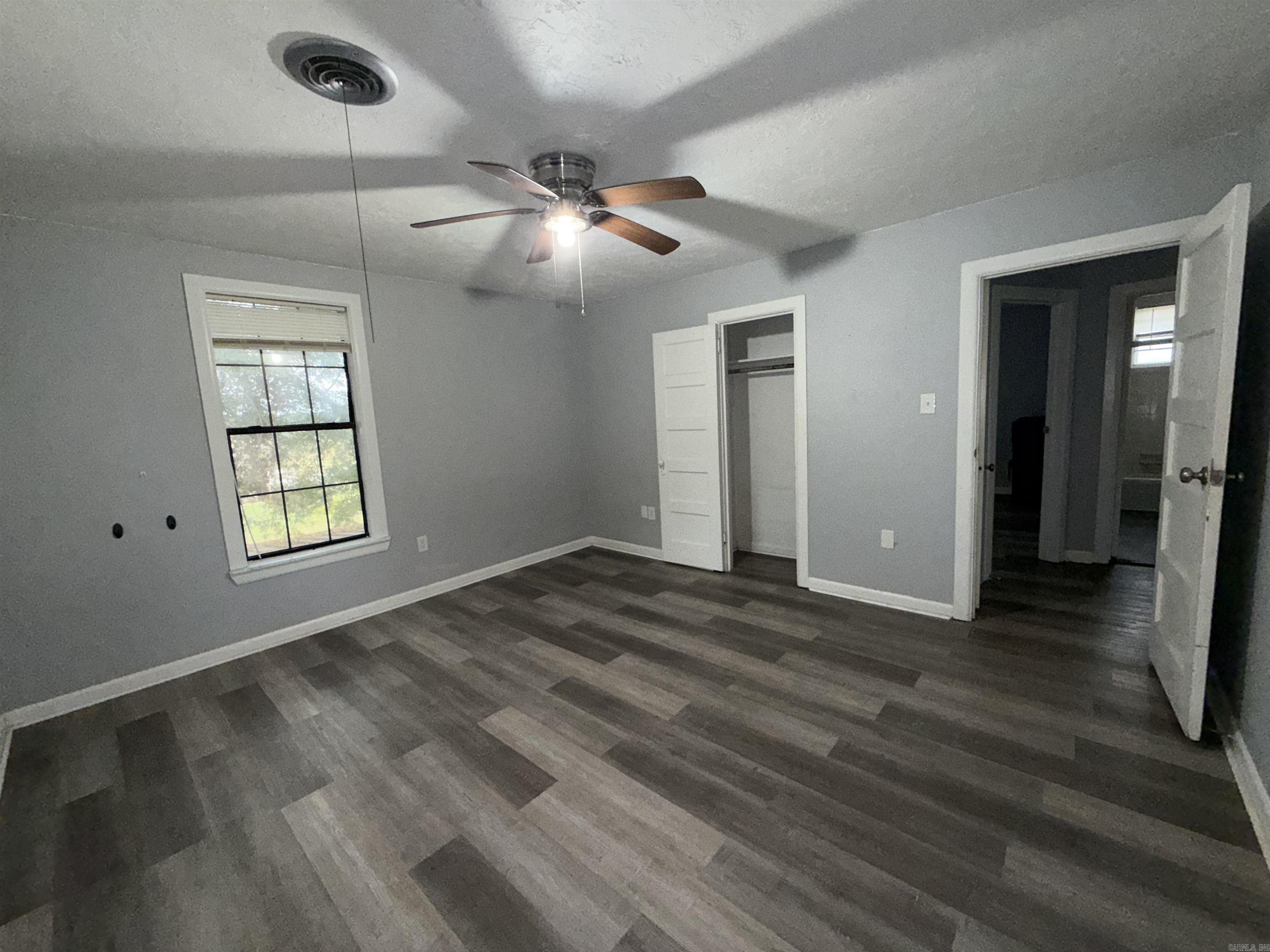 505 Country Club  Searcy, AR