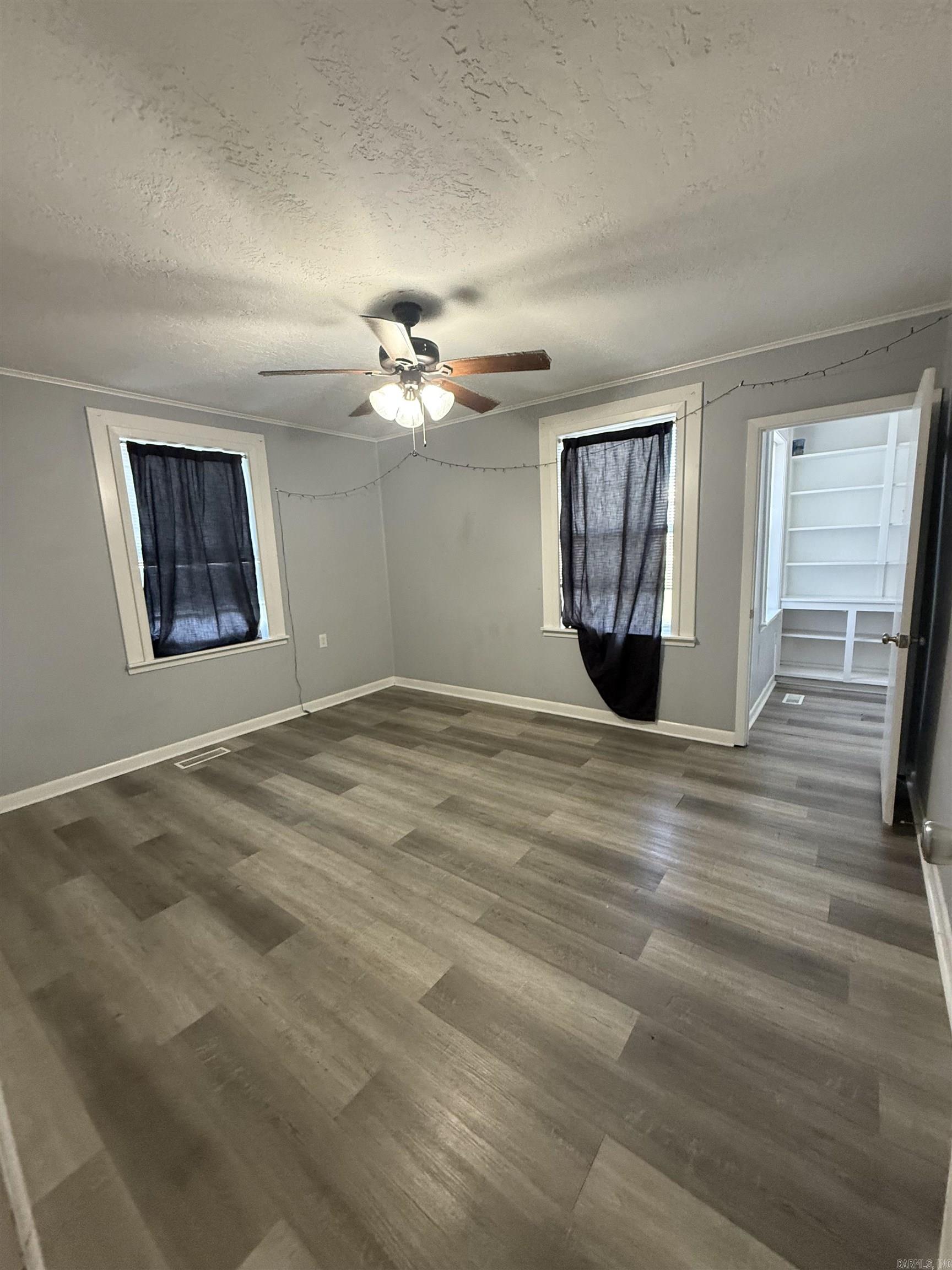 505 Country Club  Searcy, AR