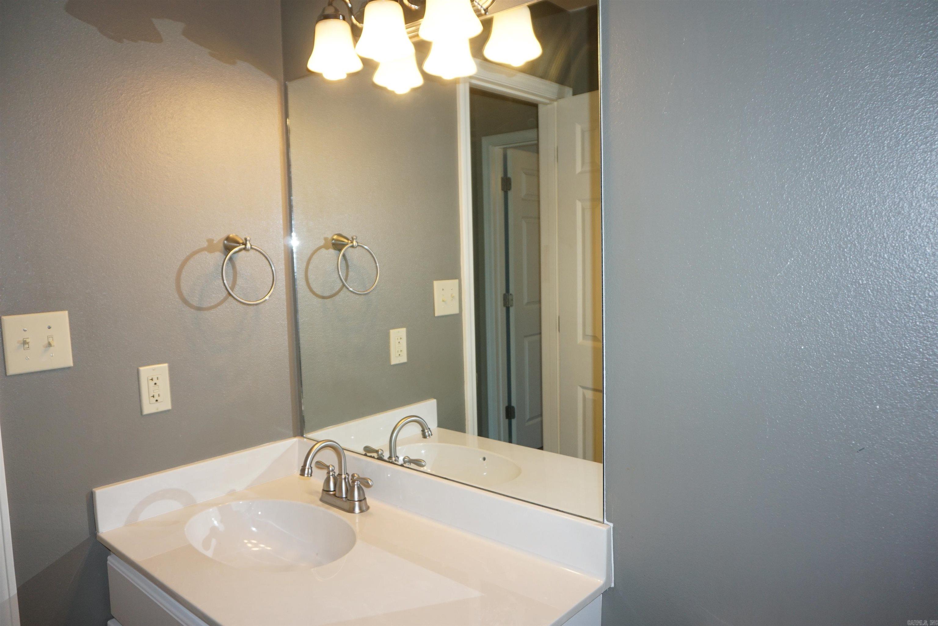 1408 Sydney  Searcy, AR