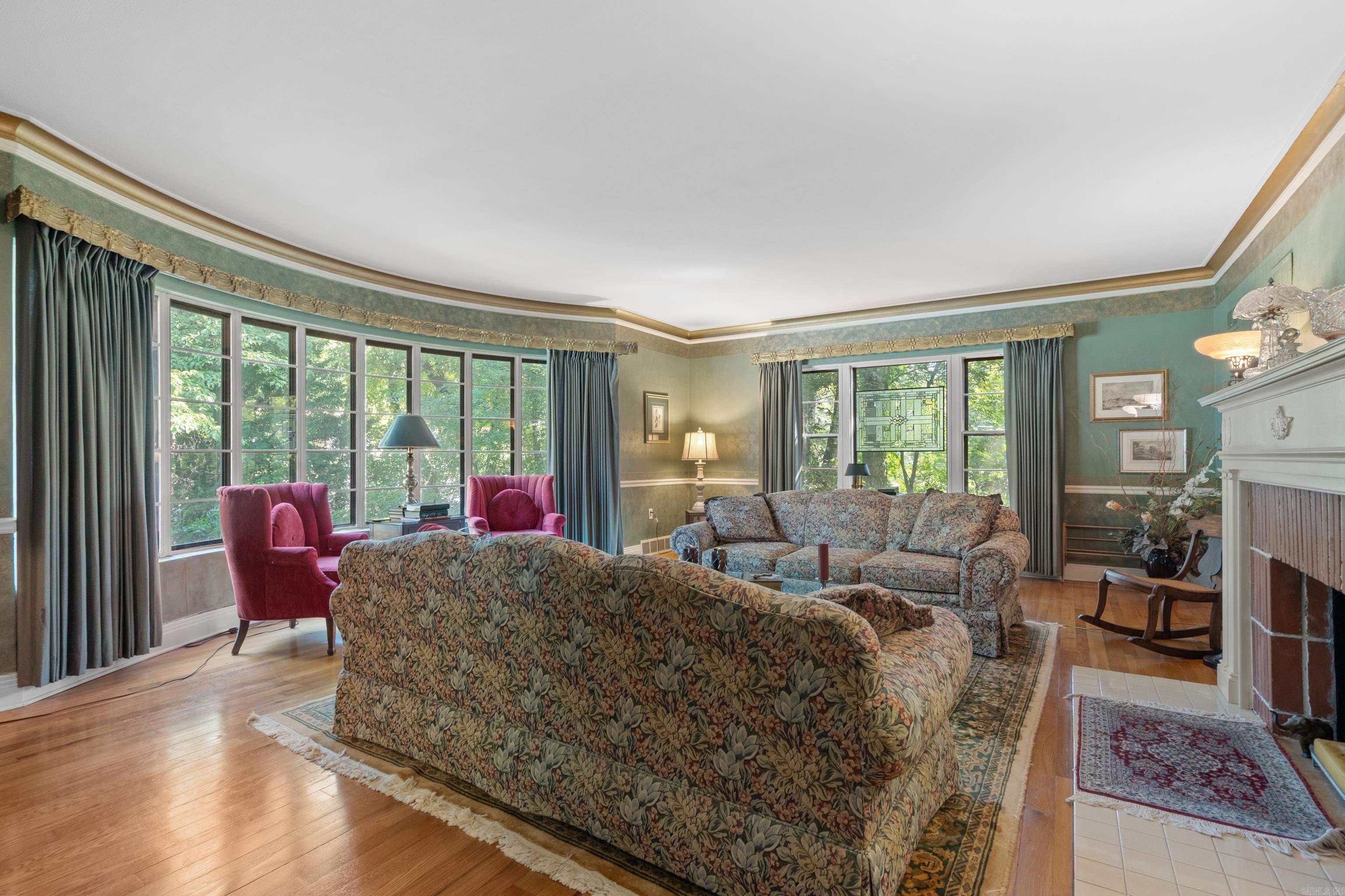 2724 Malvern  Hot Springs, AR