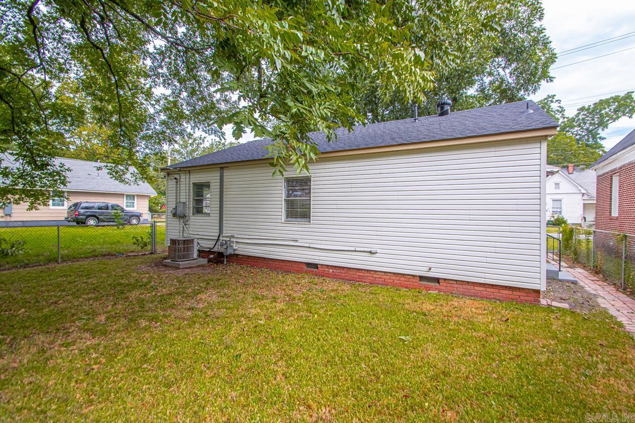 1506 W 16th St  North Little Rock, AR