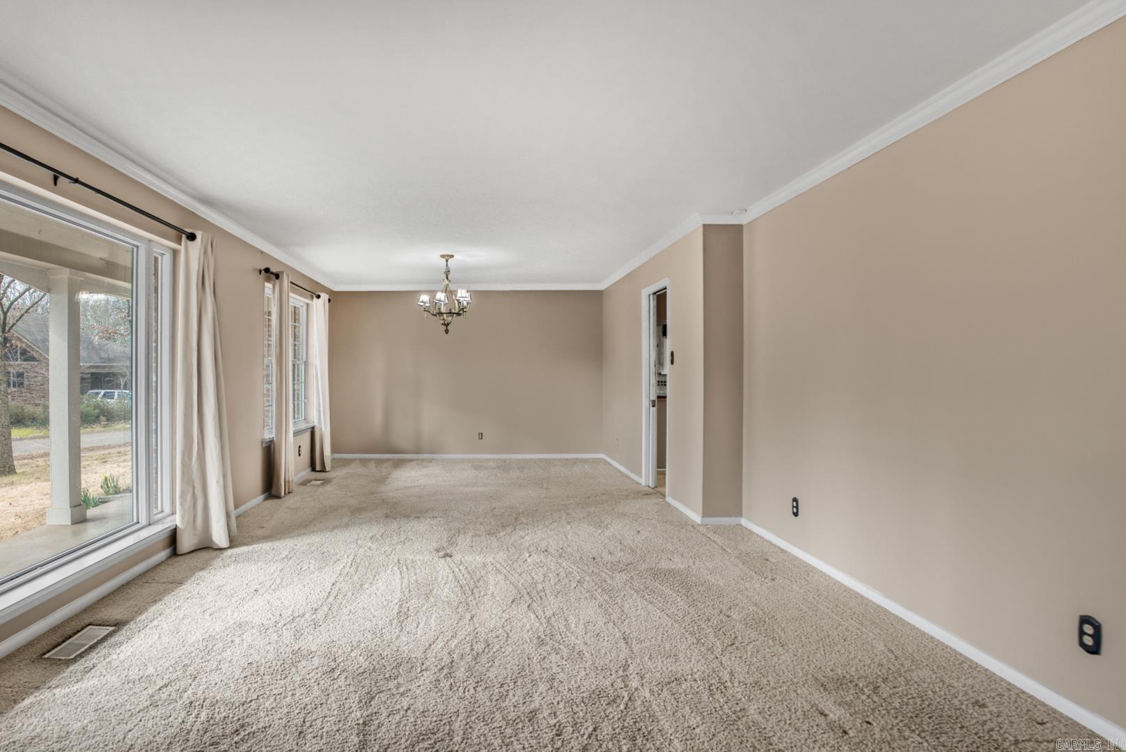 18 Pine Tree  North Little Rock, AR