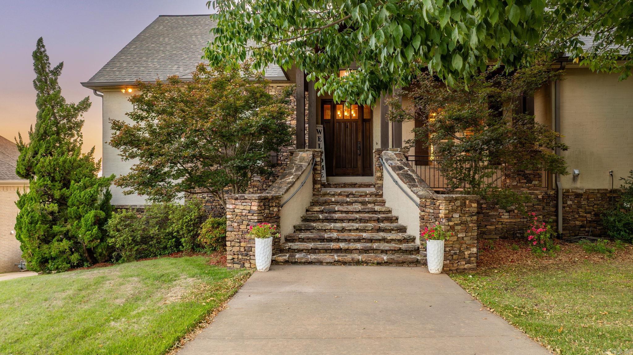 147 Manitou Drive  Maumelle, AR