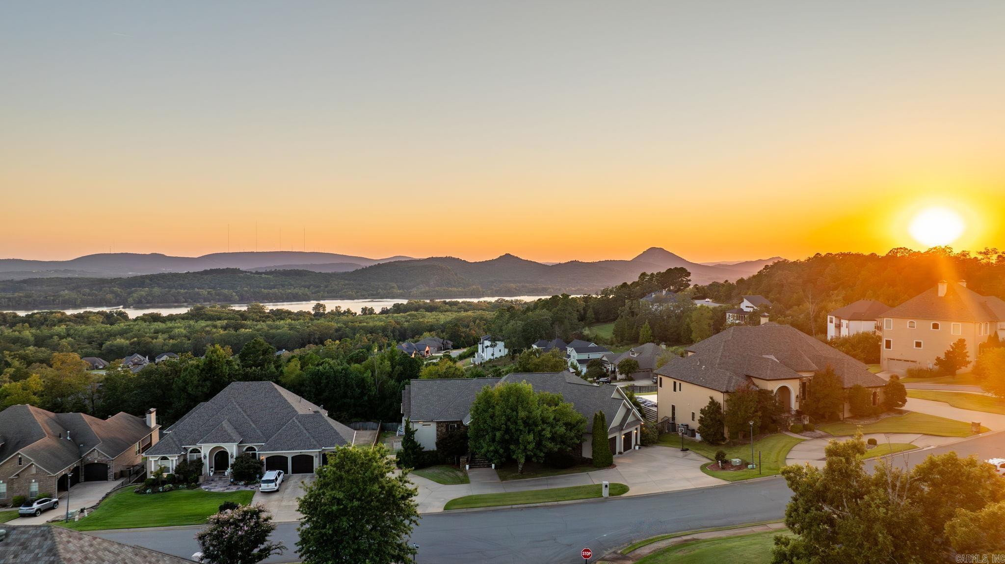 147 Manitou Drive  Maumelle, AR