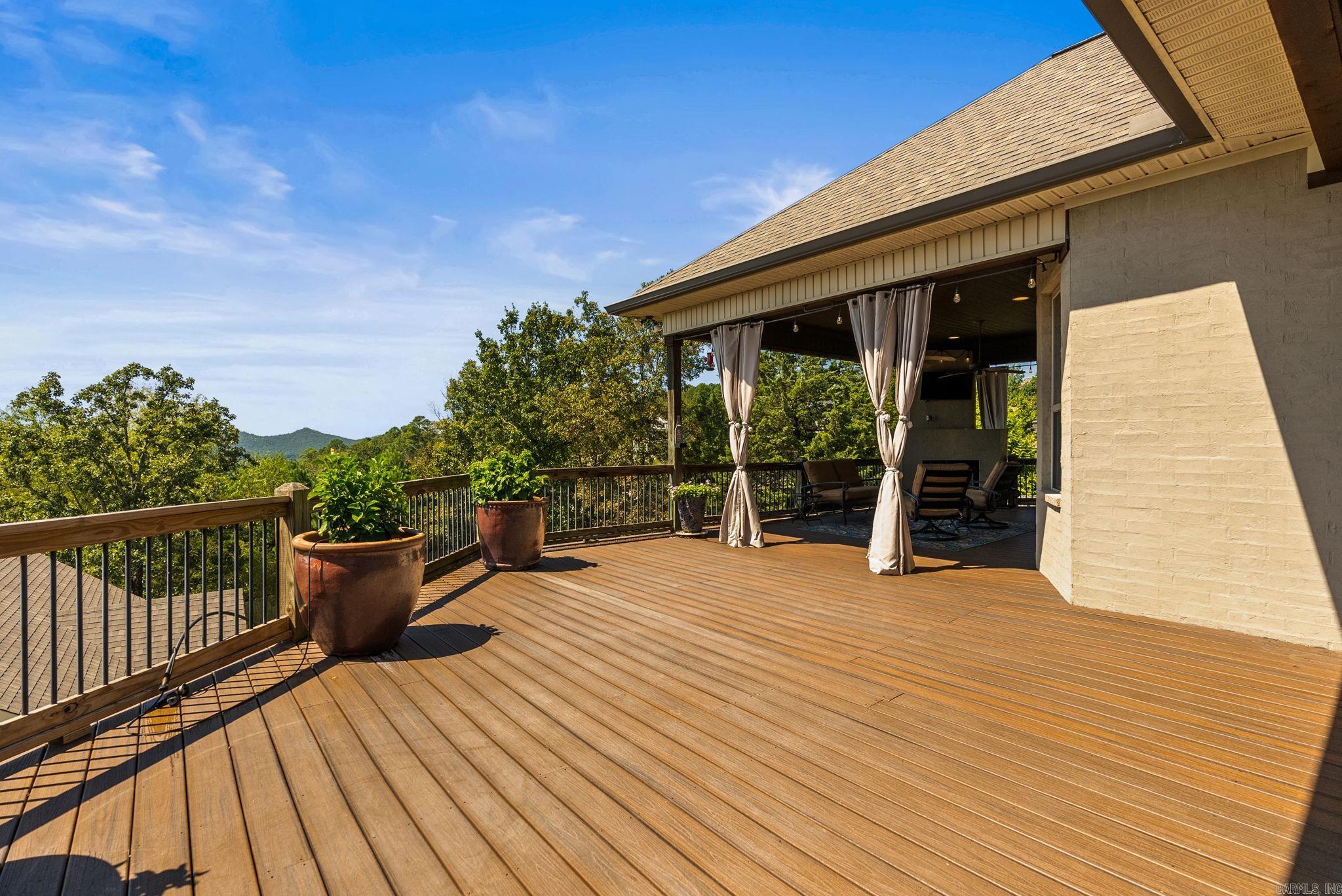 147 Manitou Drive  Maumelle, AR