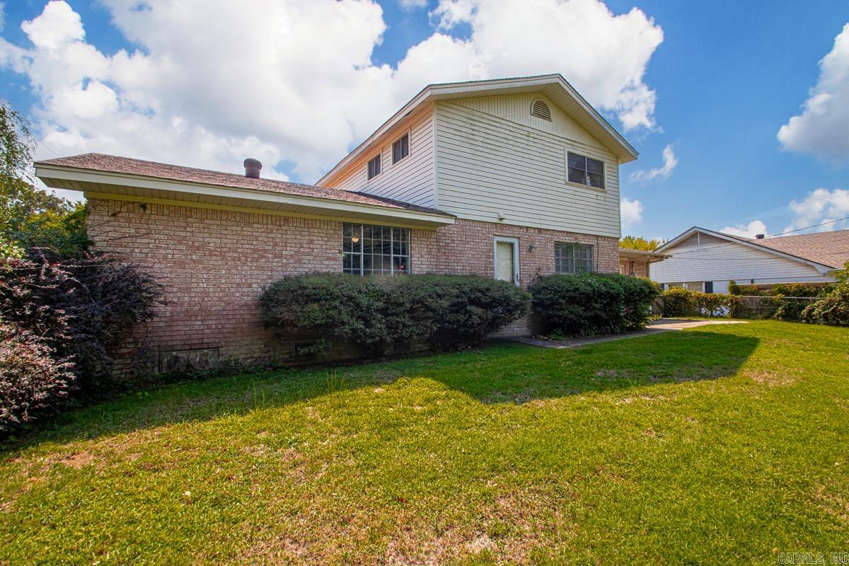 7410 Ouachita Dr  Little Rock, AR