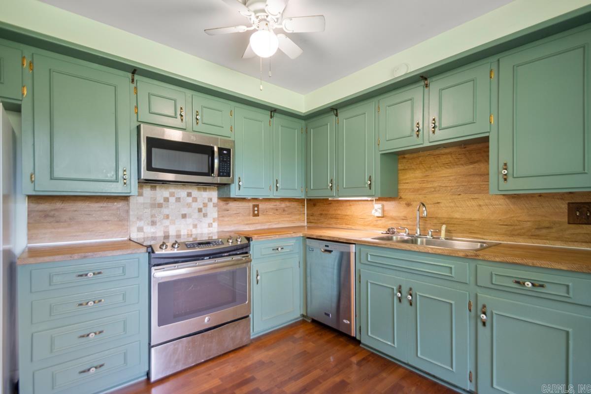 7410 Ouachita Dr  Little Rock, AR