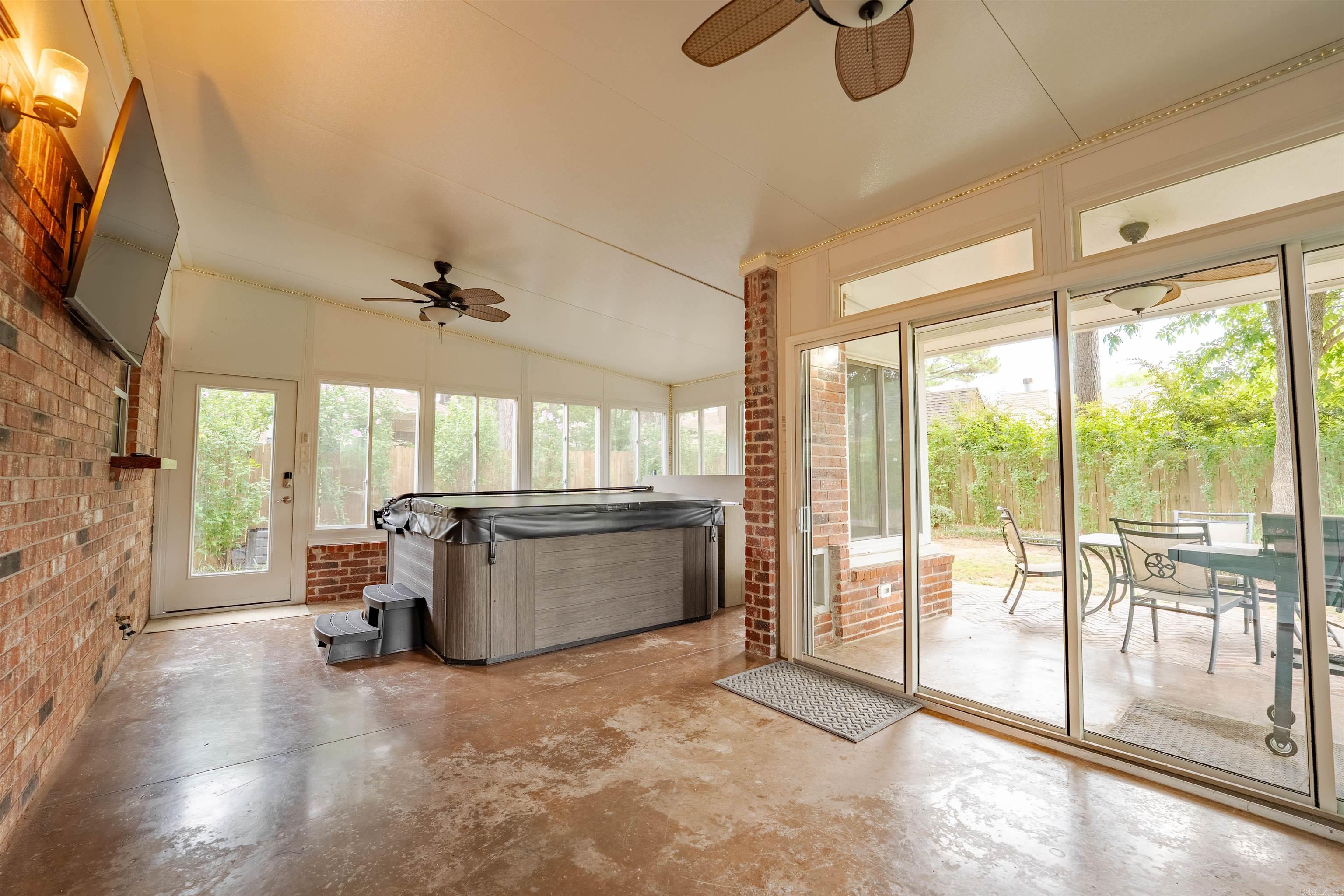 105 Foxrun  Jacksonville, AR
