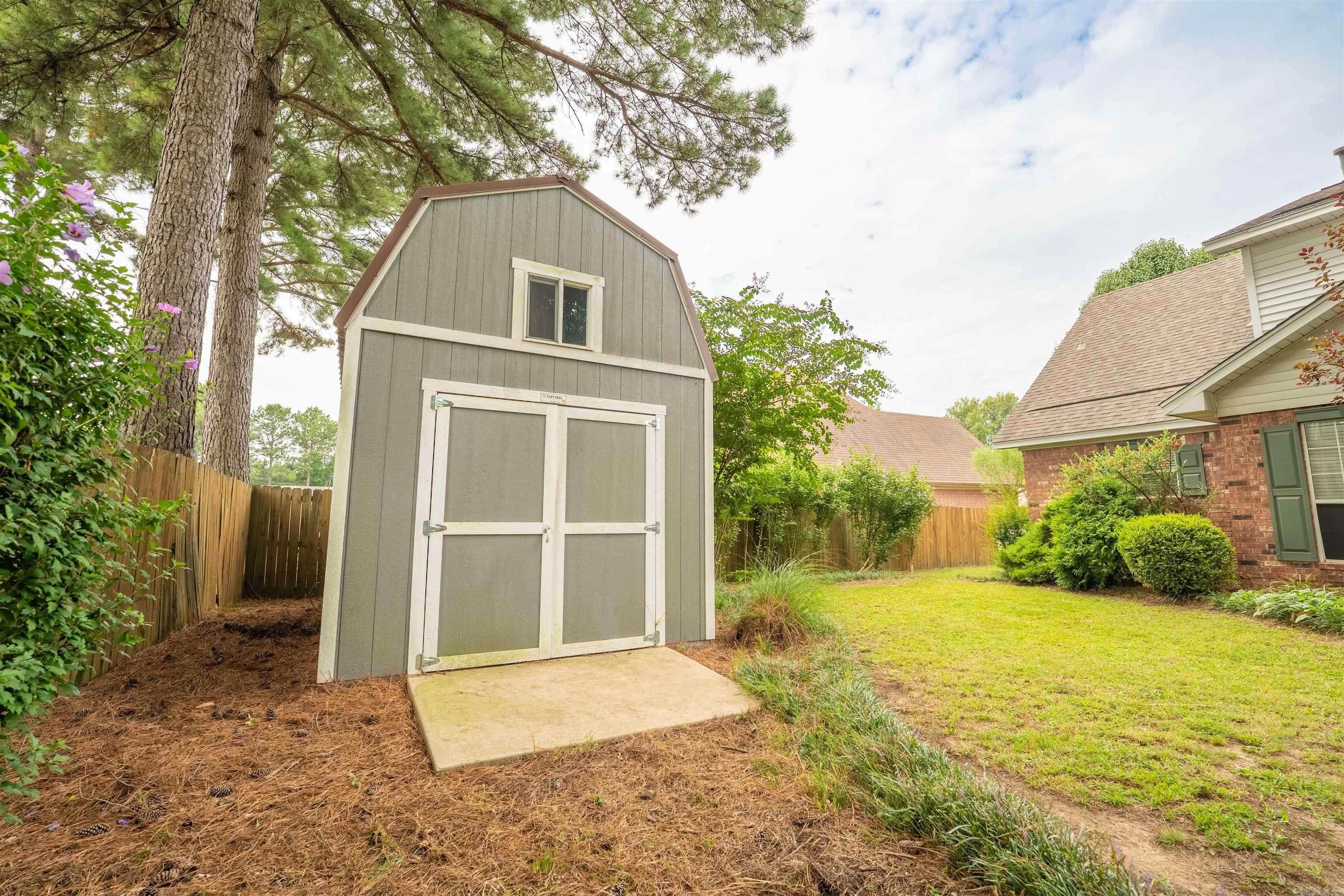 105 Foxrun  Jacksonville, AR