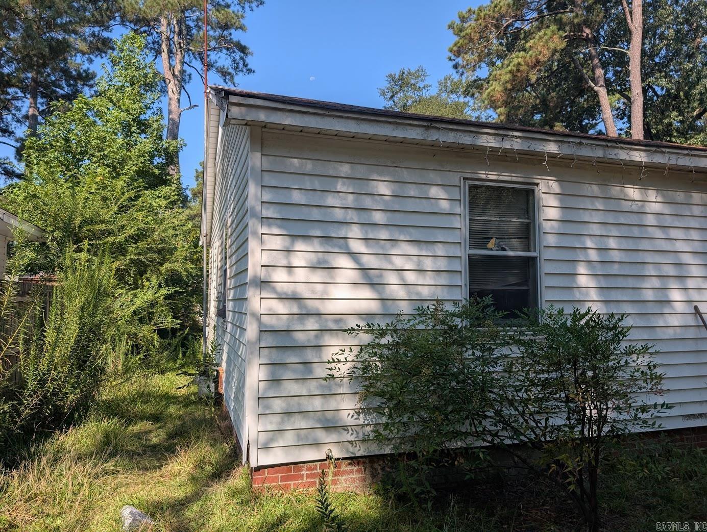 2812 Edgewood  Pine Bluff, AR