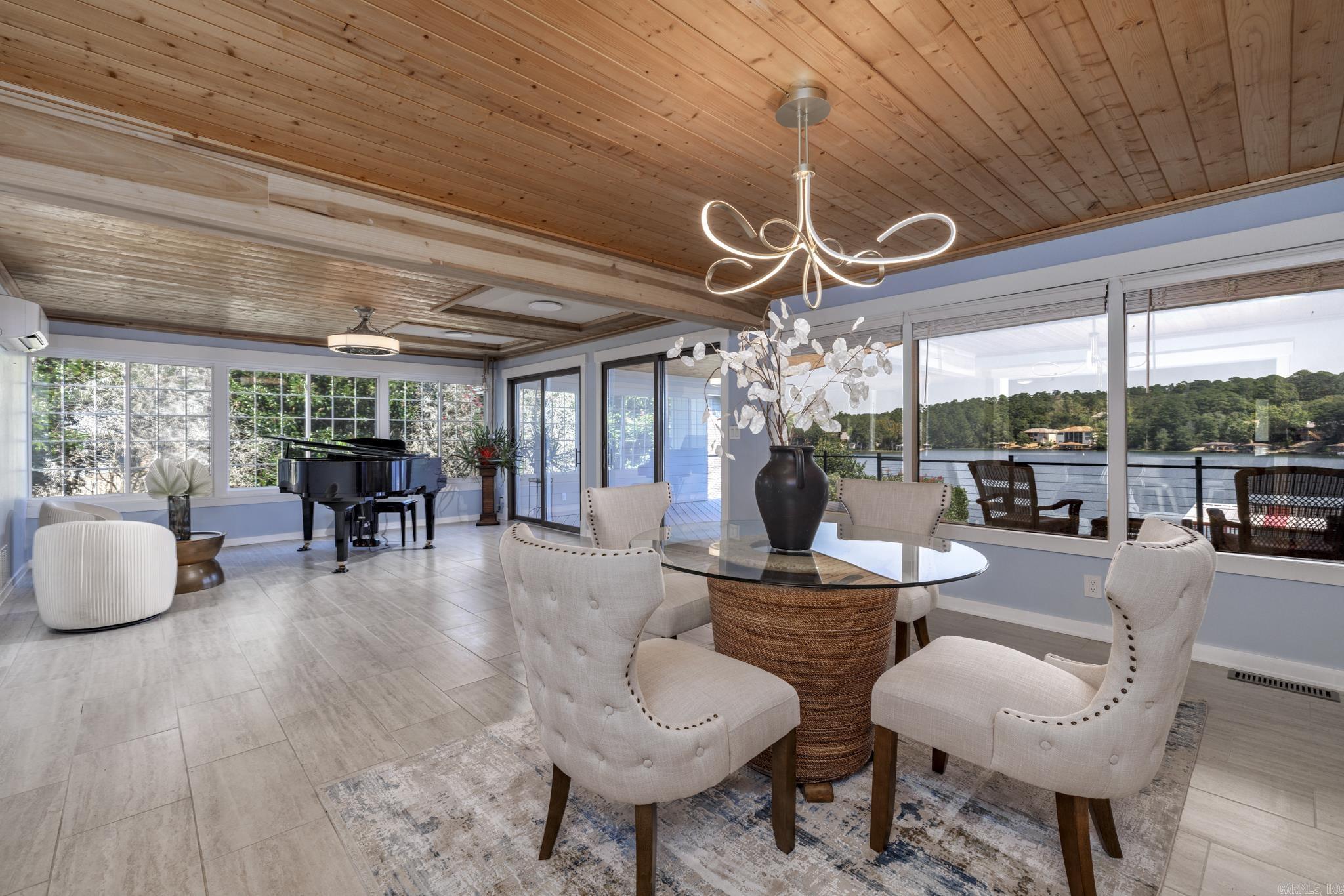 13 Sorpresa  Hot Springs Village, AR